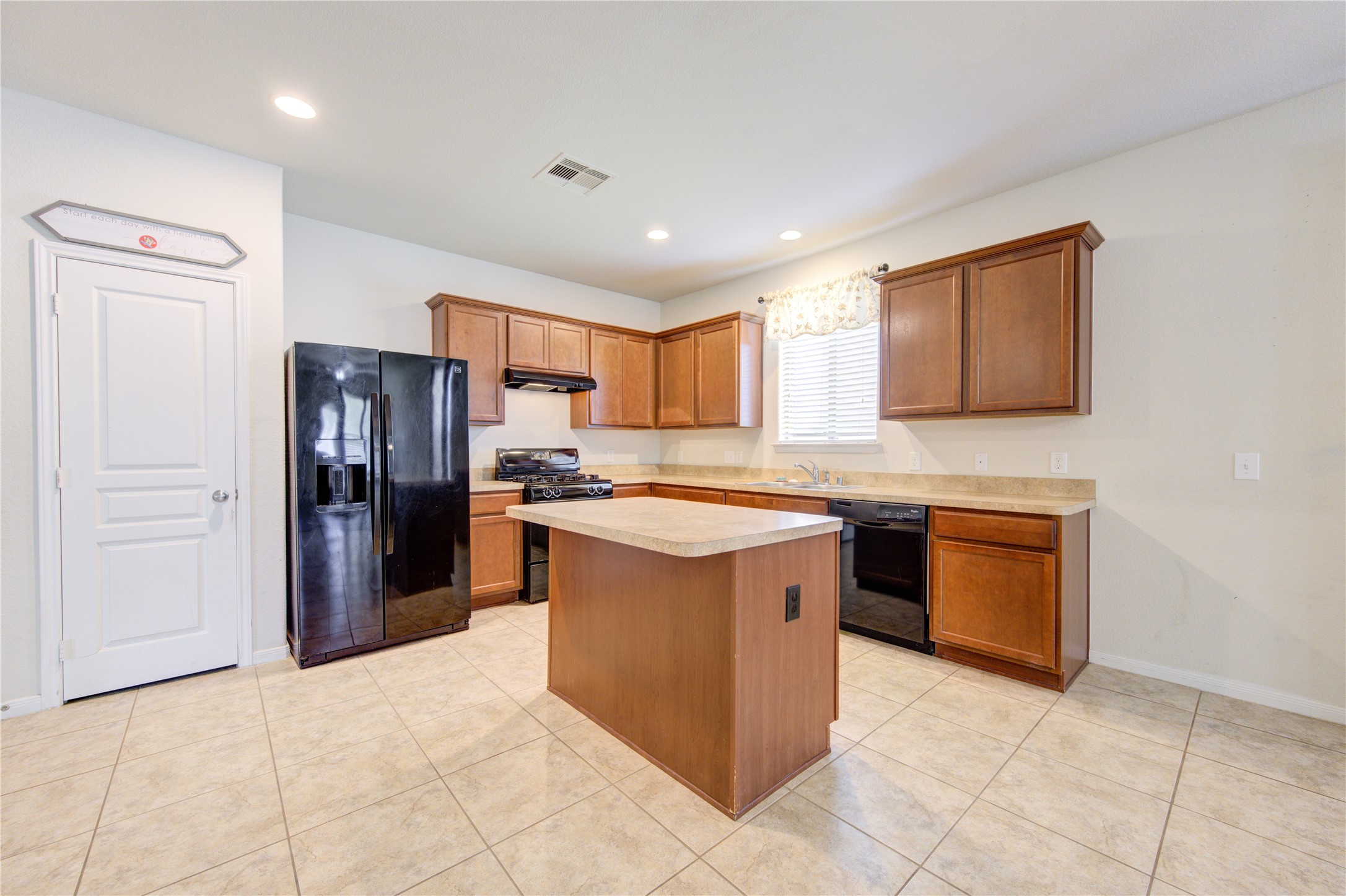 5318 Hickory Harvest Drive Property Photo 18
