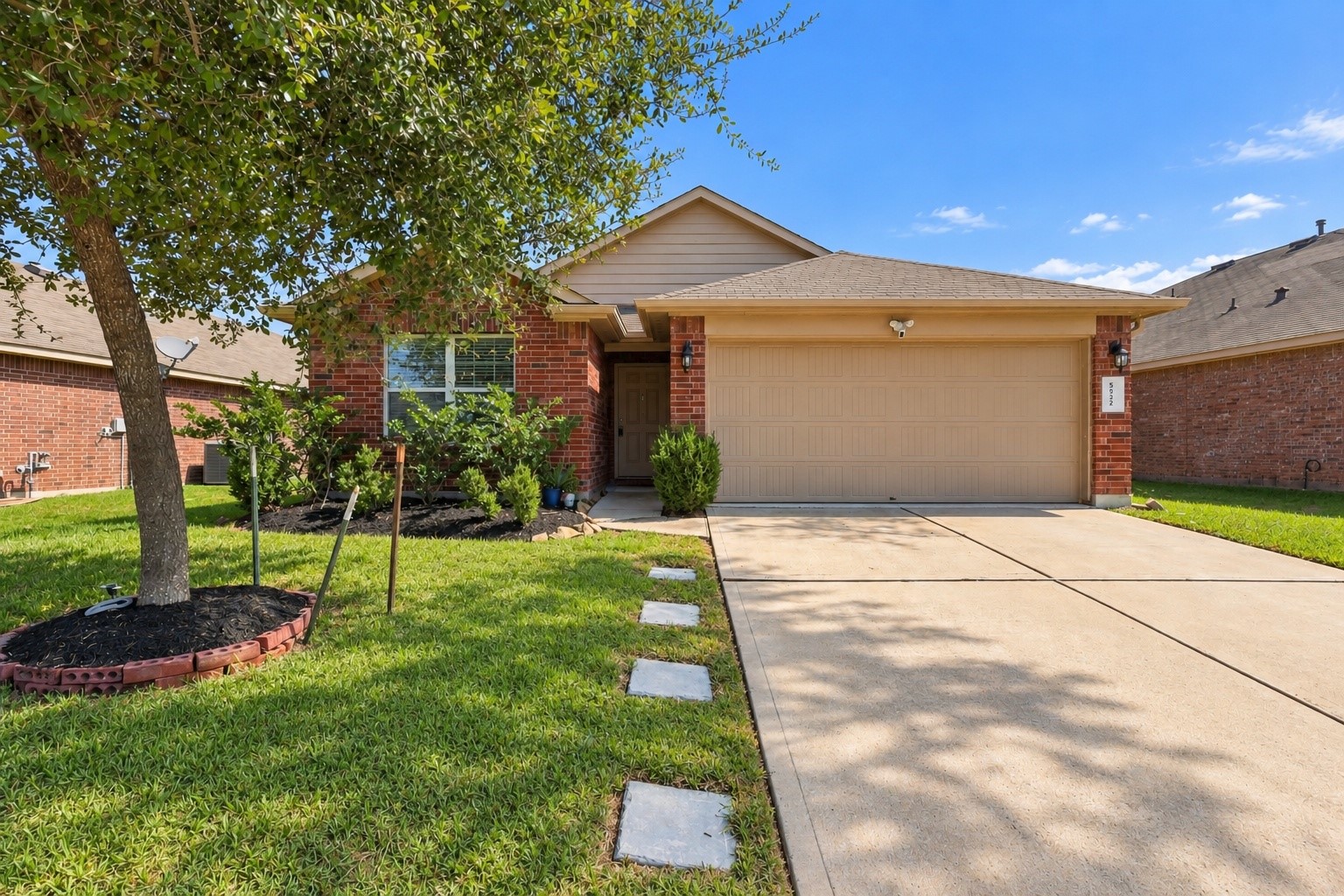 5522 Dovetail Arbor Trace Property Photo 1