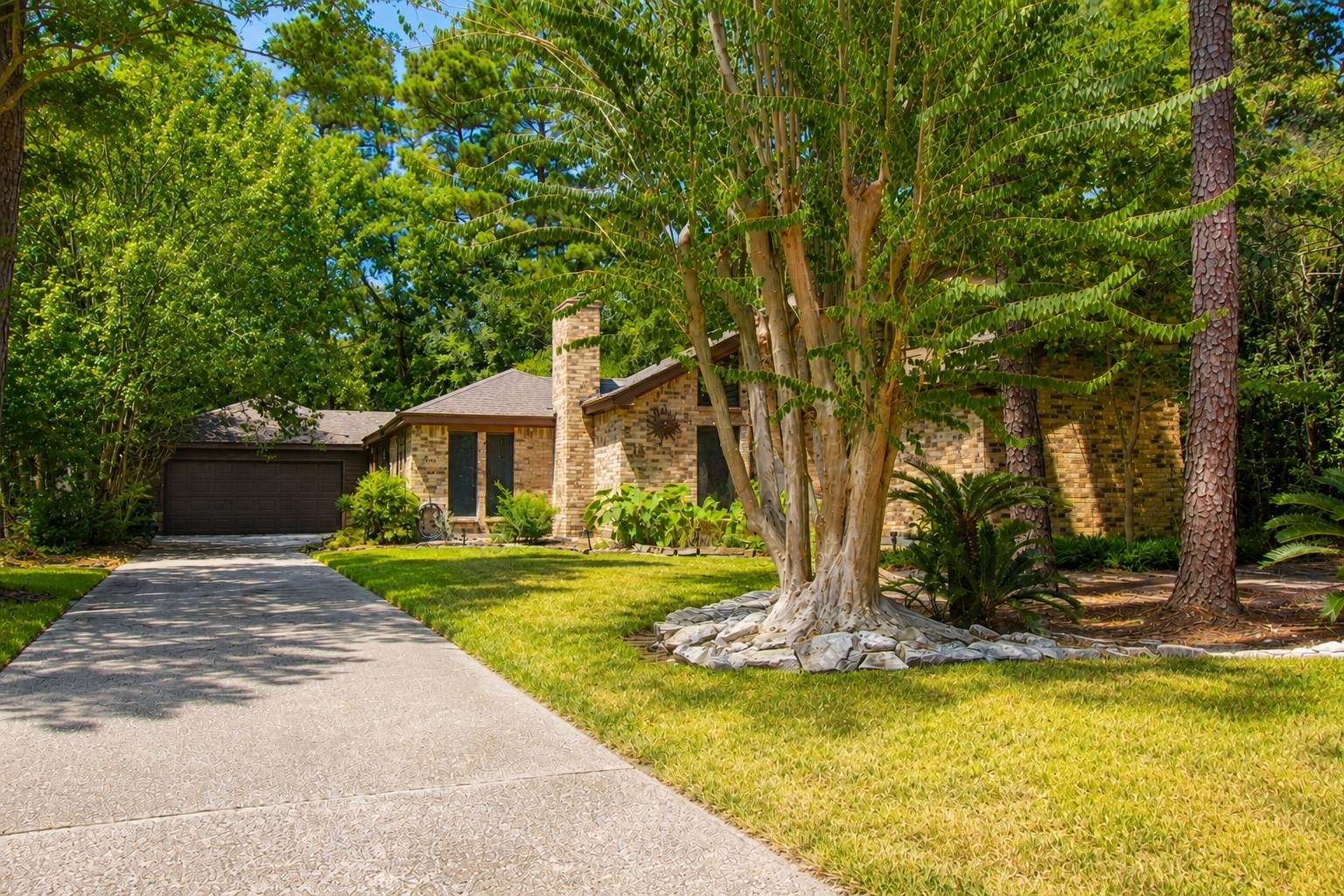 15 Mallard Glen Place Property Photo 3