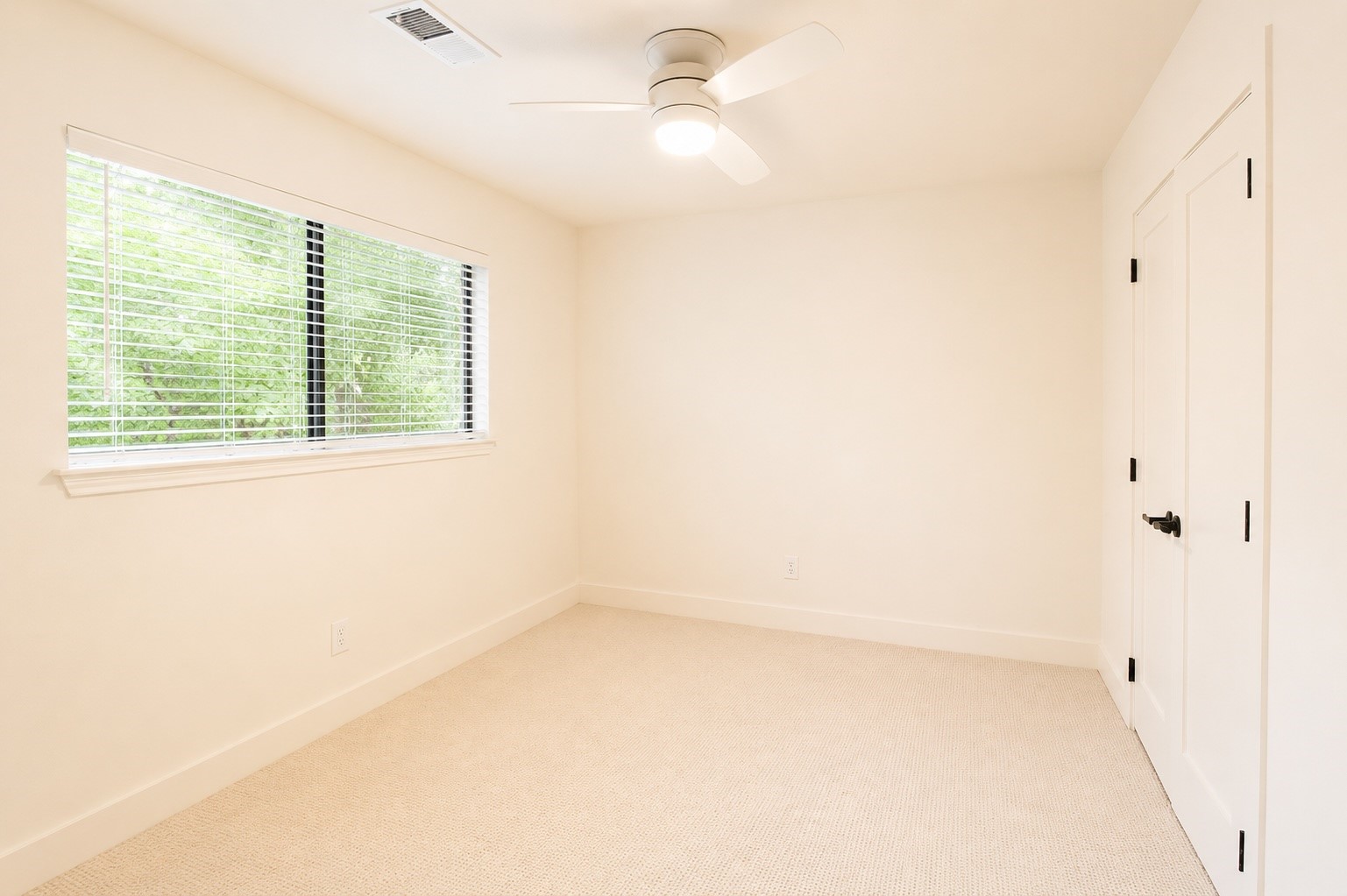15 Mallard Glen Place Property Photo 29