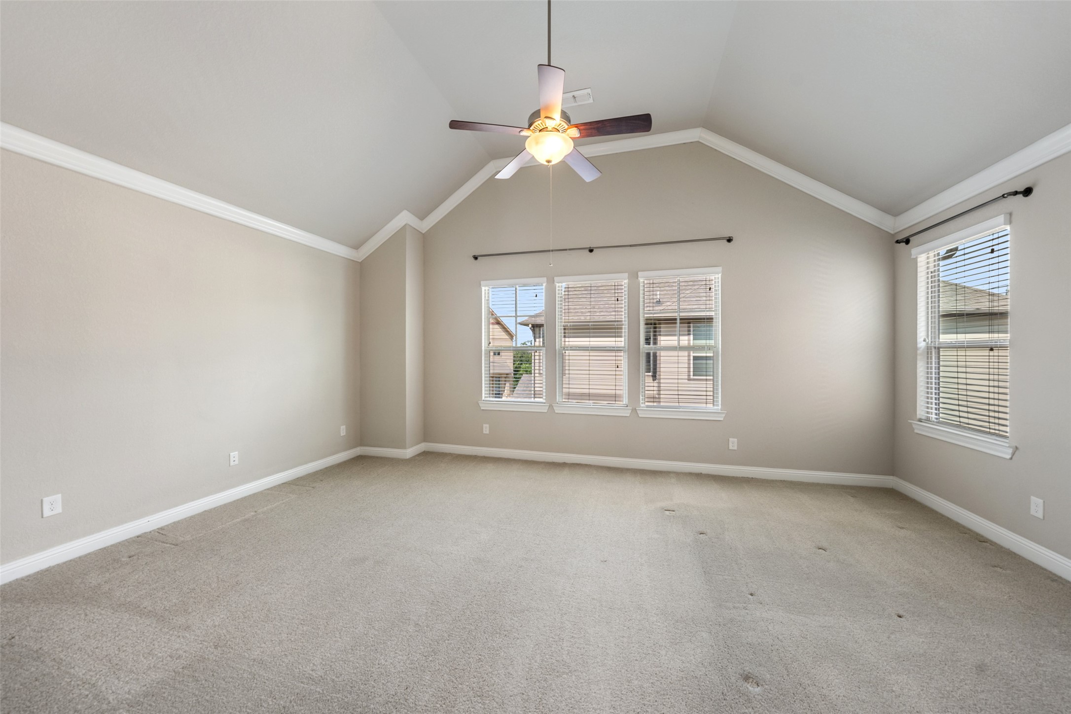 6005 Kansas Street B Property Photo 26