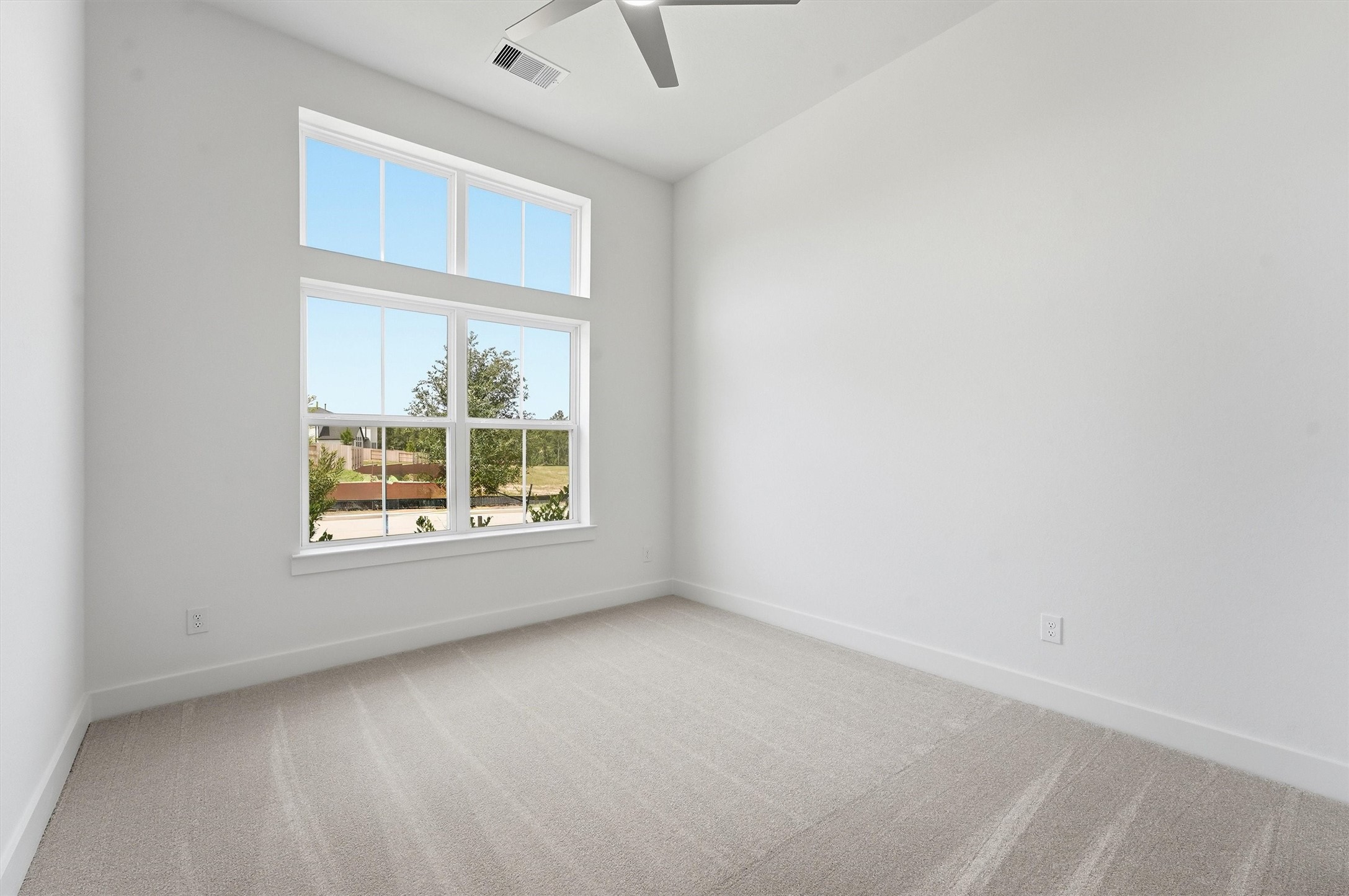26206 Treetop Terrace Lane Property Photo 5
