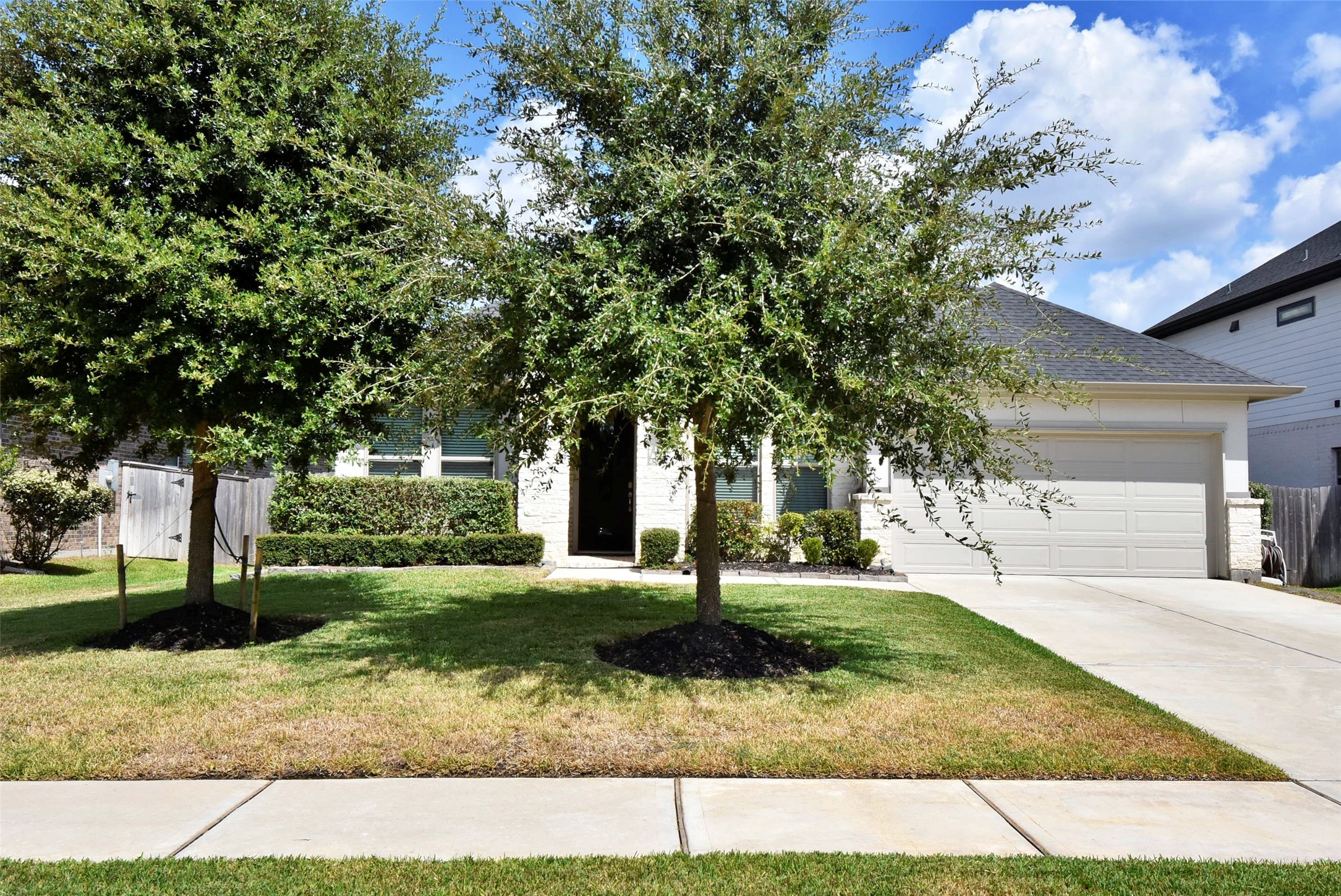 28918 Daybreak Way Property Photo 3