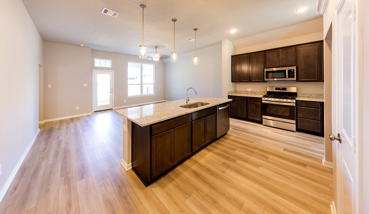 3305 Rolling View Court Property Photo 12
