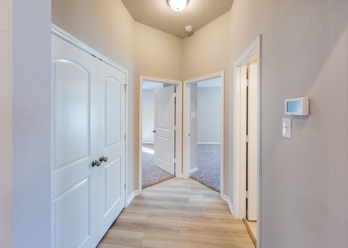 3305 Rolling View Court Property Photo 15