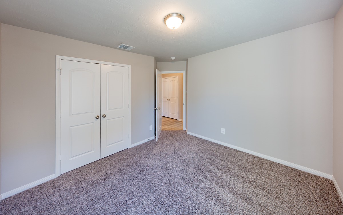 3305 Rolling View Court Property Photo 17