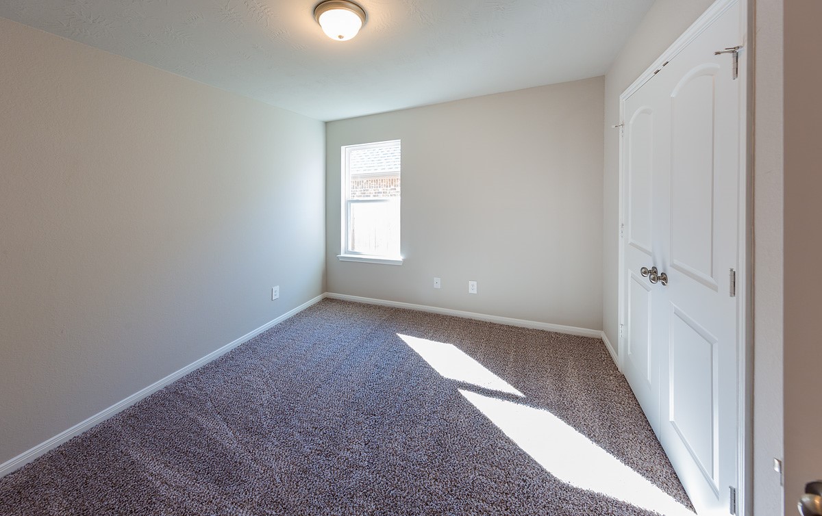 3305 Rolling View Court Property Photo 18