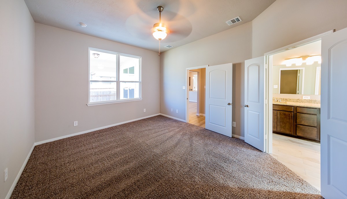 3305 Rolling View Court Property Photo 21
