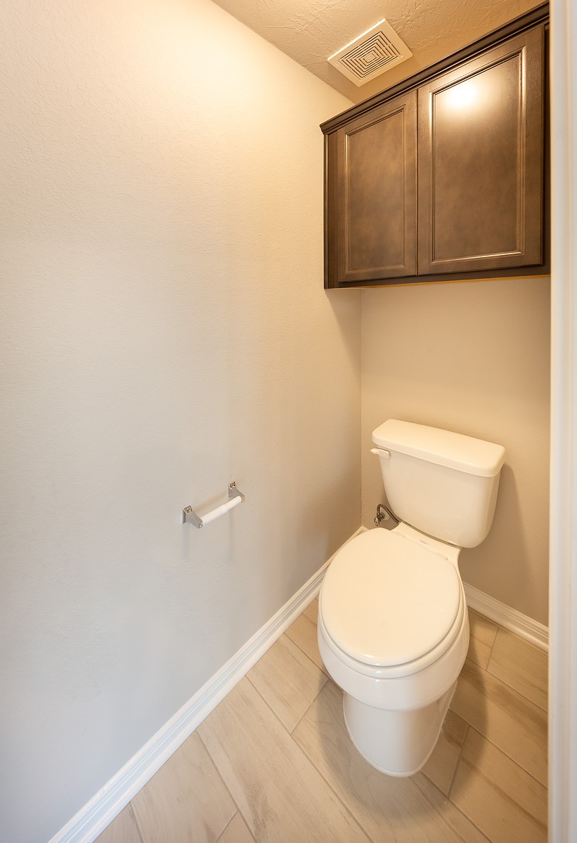 3305 Rolling View Court Property Photo 25
