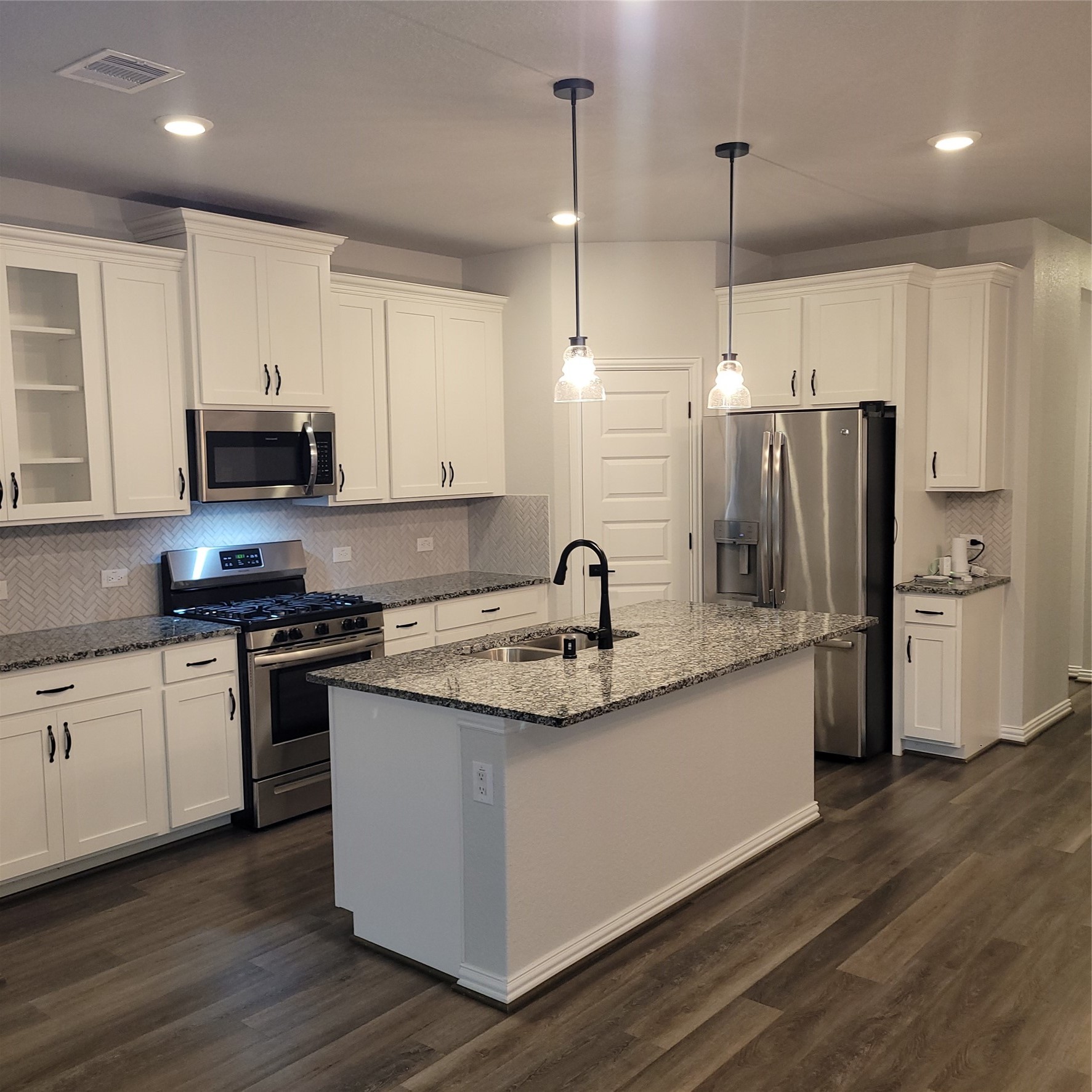 338 Honey Mesquite Path Property Photo 3