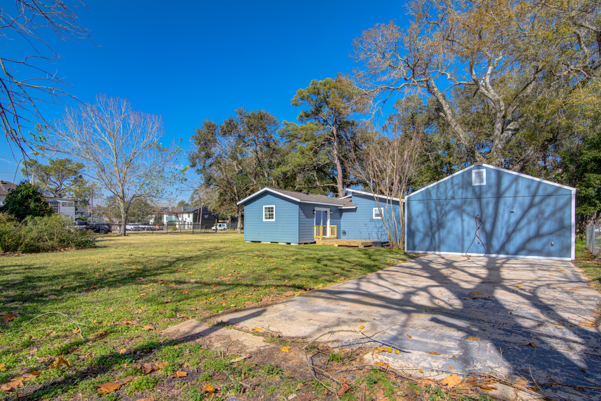 1111 Robinson Street Property Photo 20