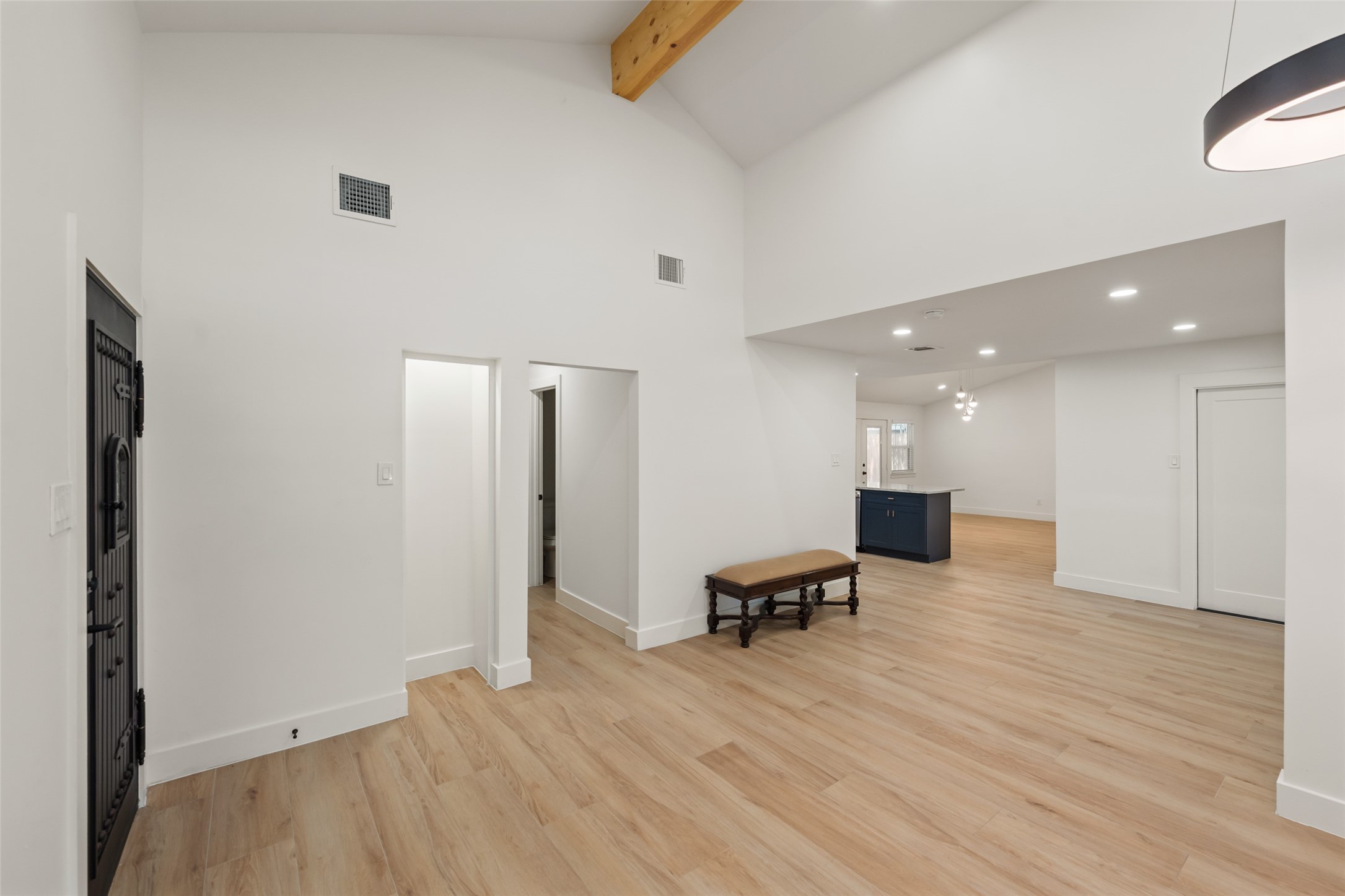 9323 Portal Drive Property Photo 15