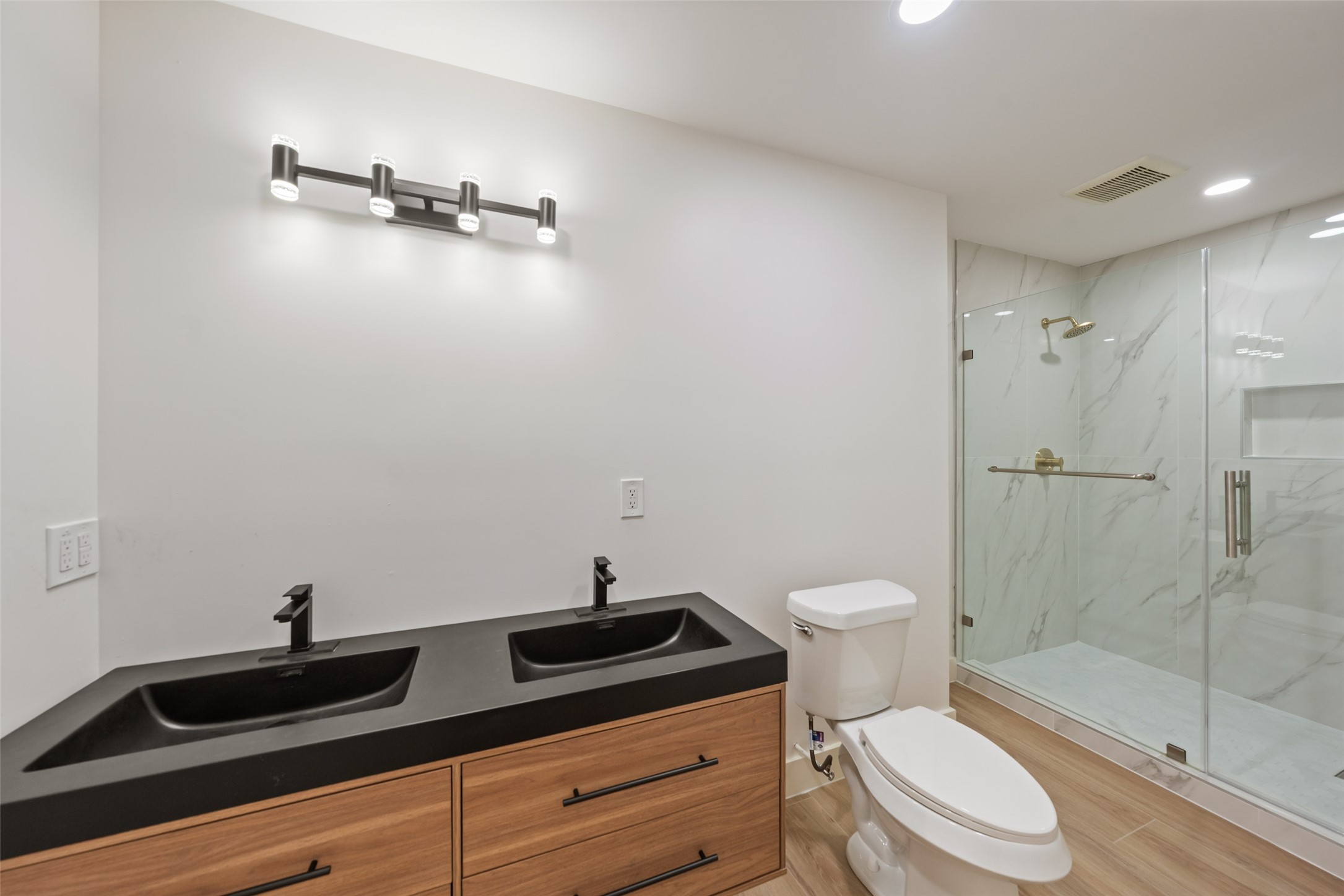 9323 Portal Drive Property Photo 23