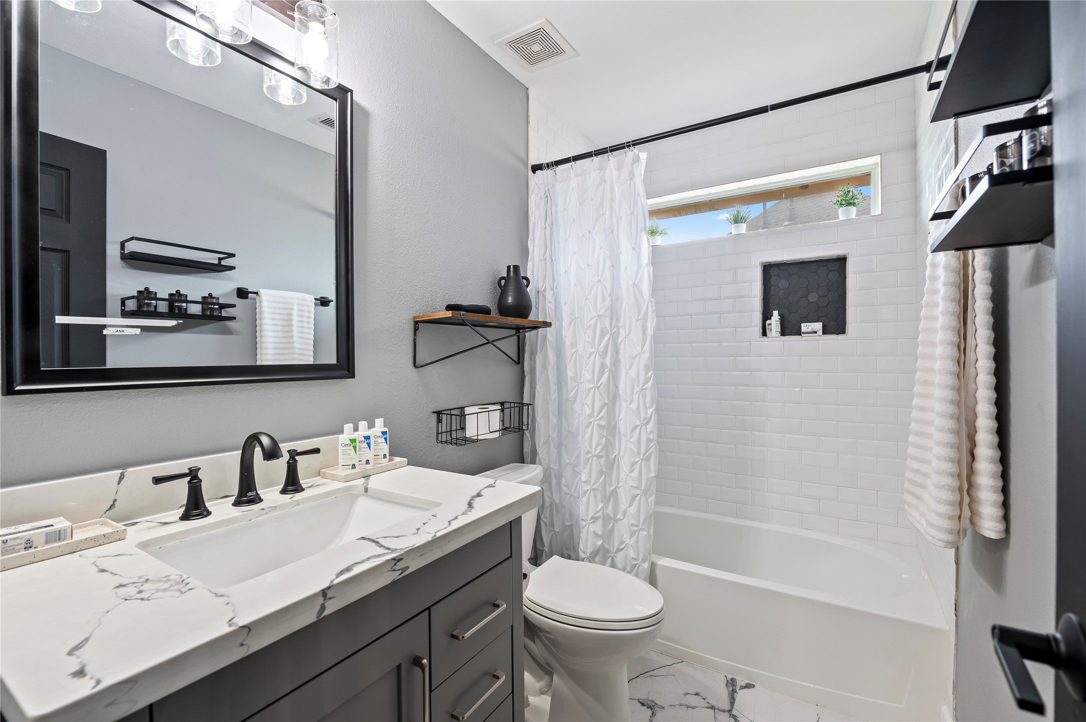 1565 Segovia Drive Property Photo 33