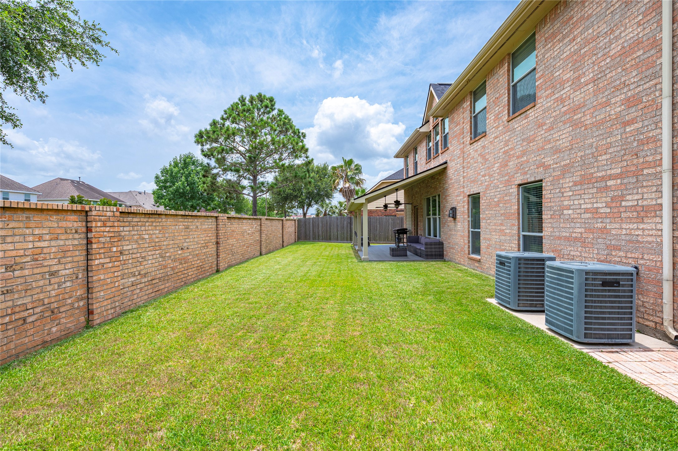 1565 Segovia Drive Property Photo 40