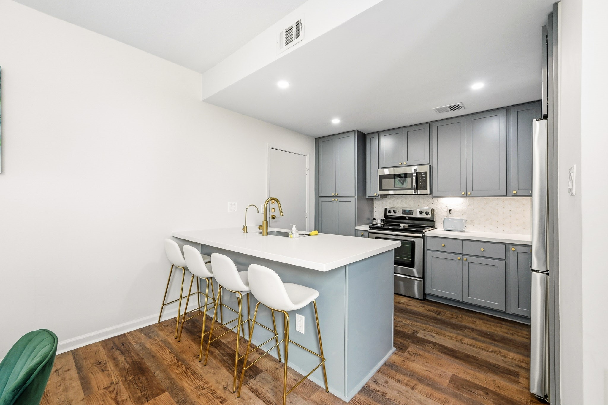 1116 Bering Drive 25 Property Photo 16