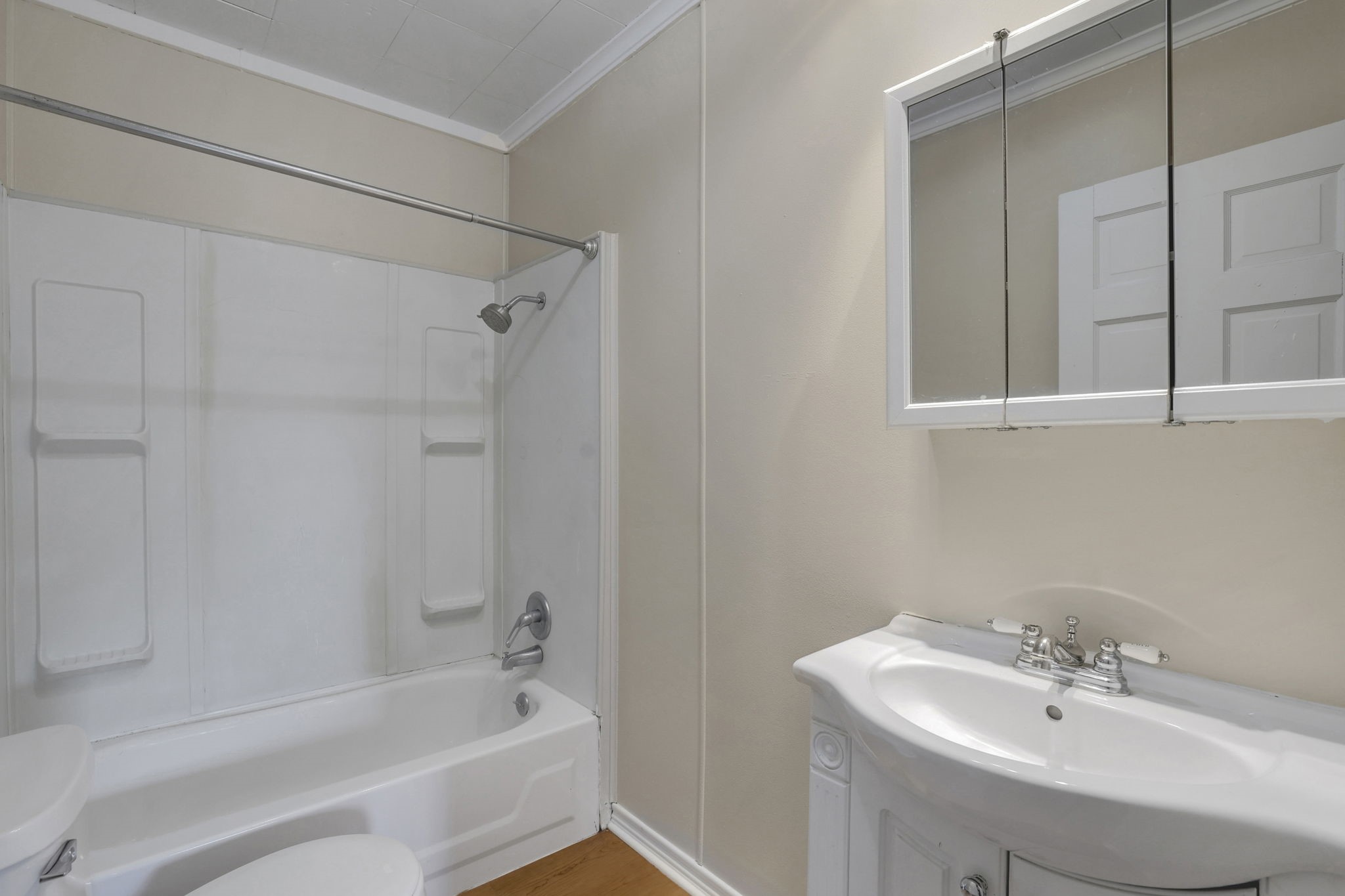 494 Merritt Street Property Photo 15