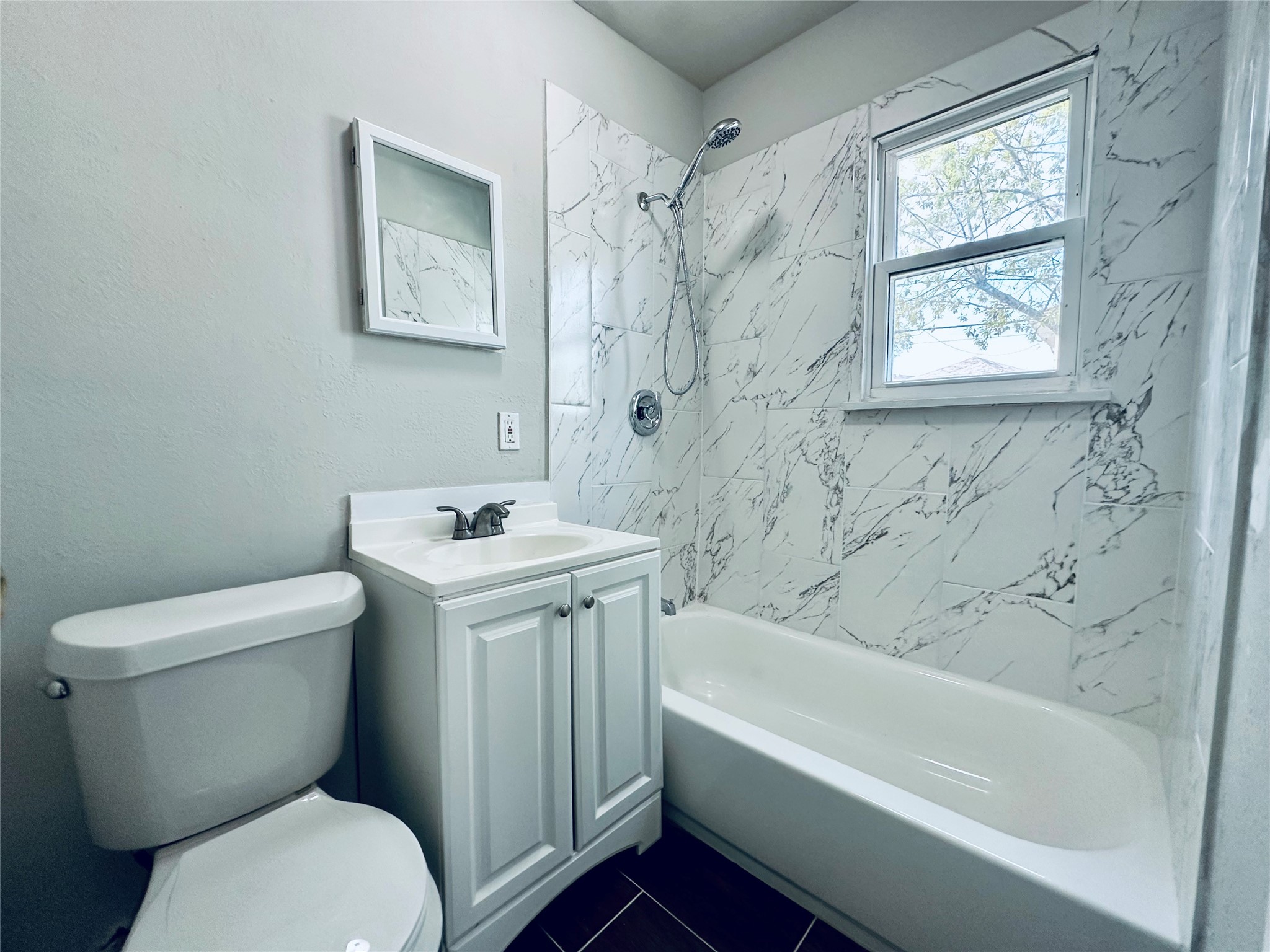 1 Sidney Street 1 Property Photo 2