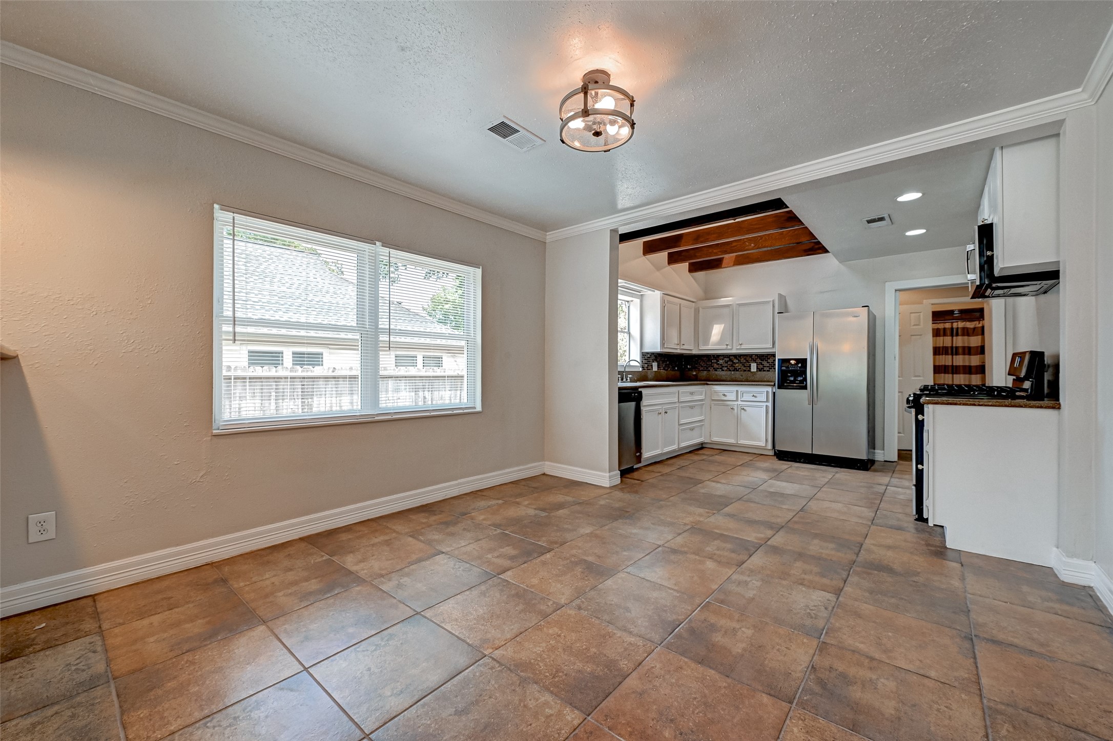 817 Eleanor Street Property Photo 10