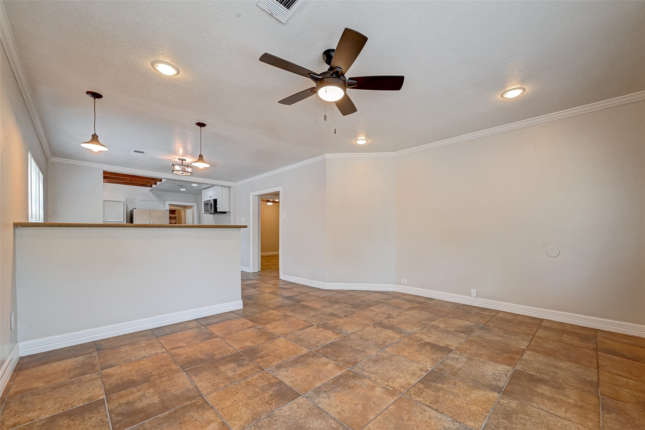 817 Eleanor Street Property Photo 11