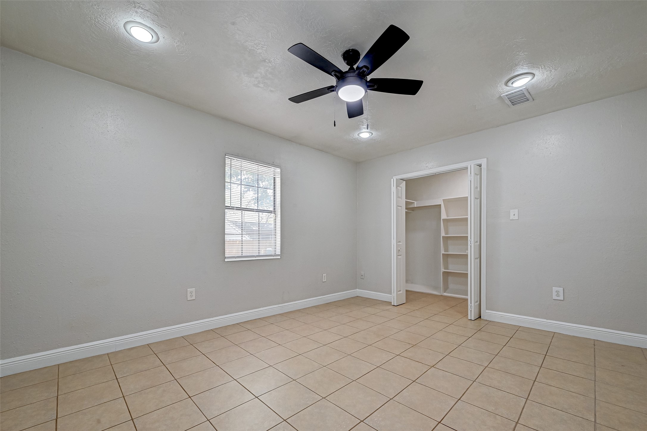 817 Eleanor Street Property Photo 27
