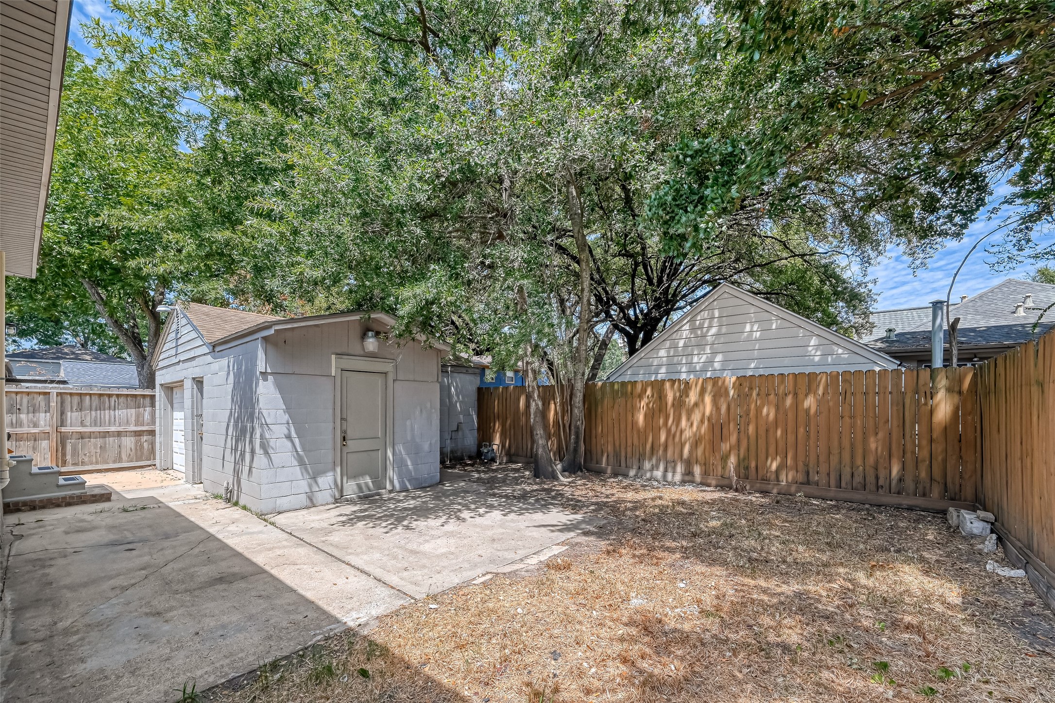 817 Eleanor Street Property Photo 40