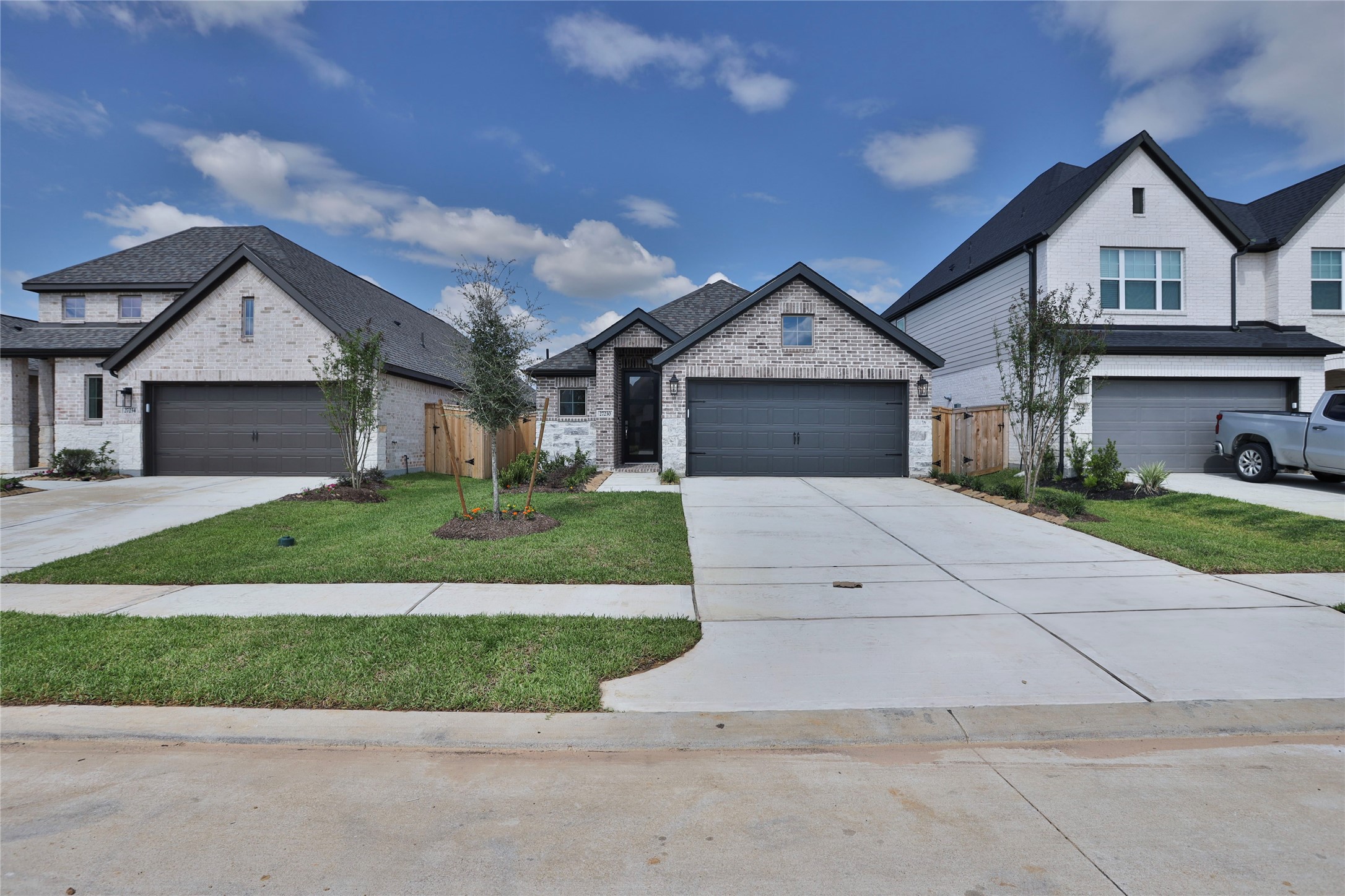 27230 Scarlet Paint Brush Drive Property Photo 1