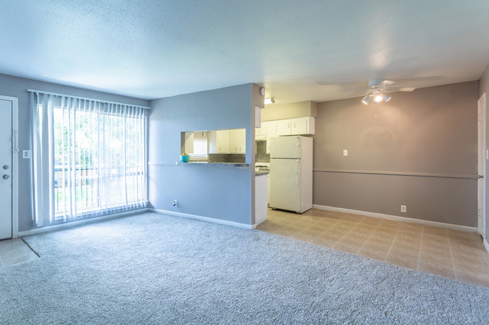 1305 Memorial Drive 06 Property Photo 12