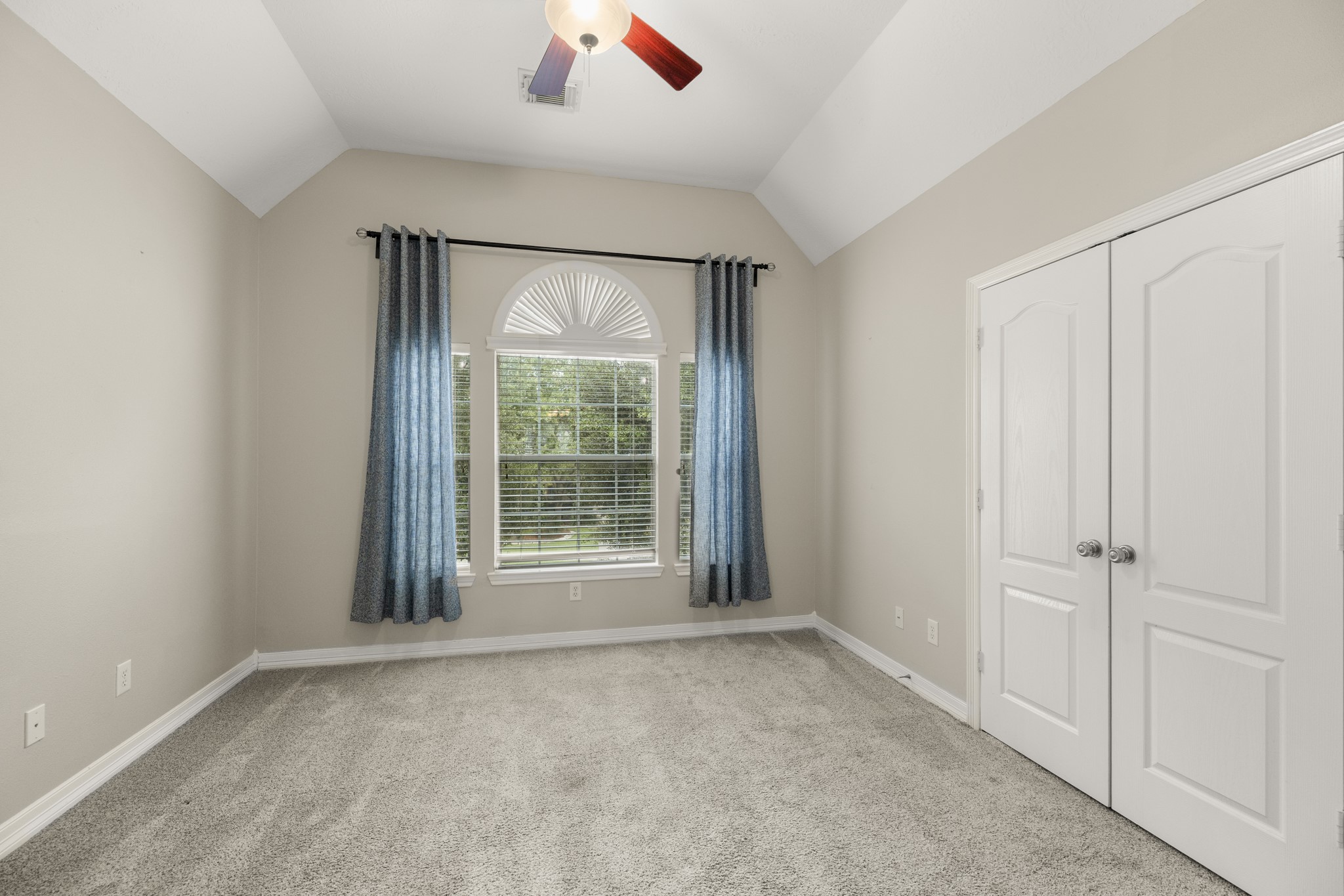 15519 Marble Canyon Way Property Photo 35