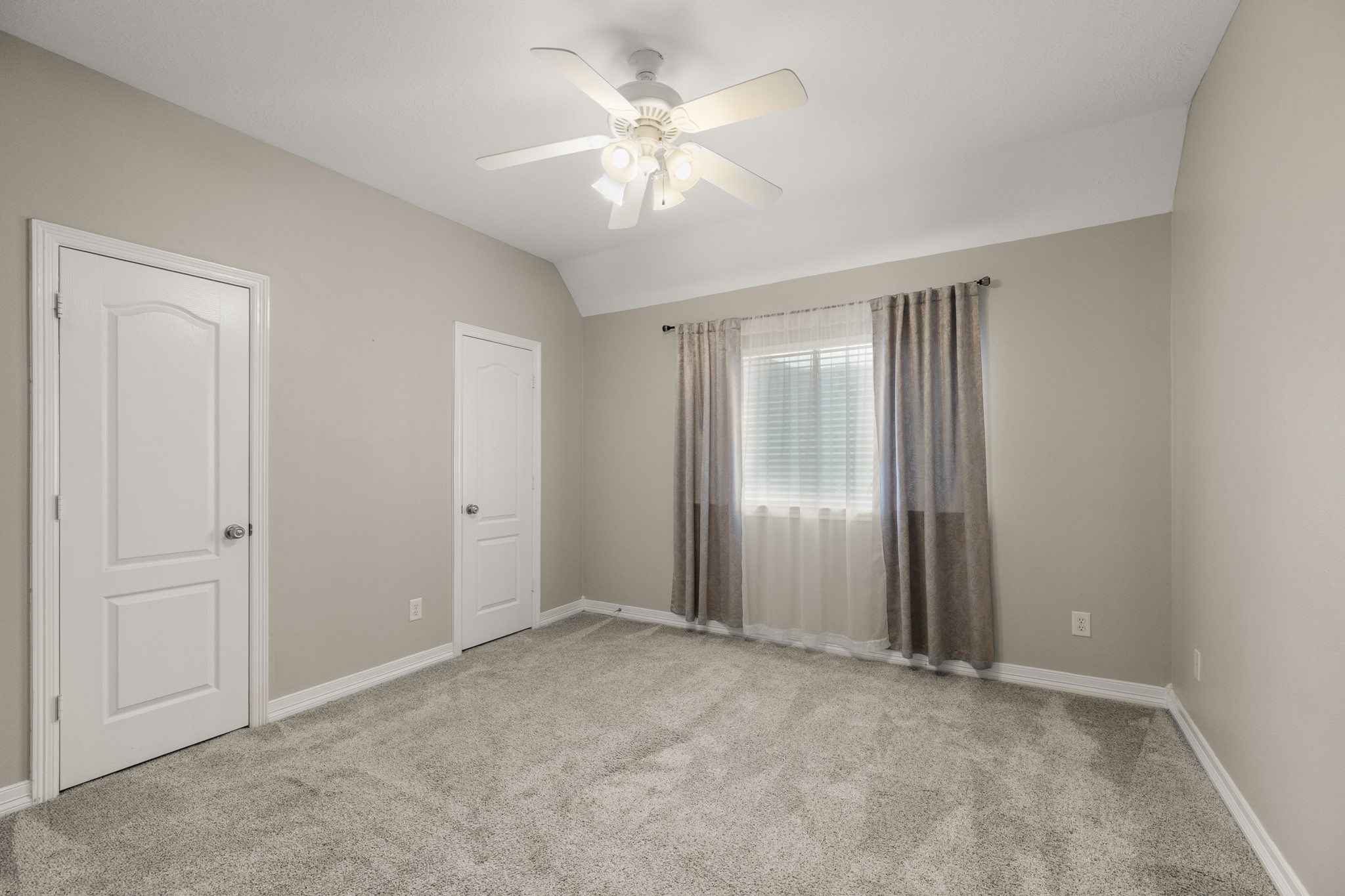 15519 Marble Canyon Way Property Photo 37