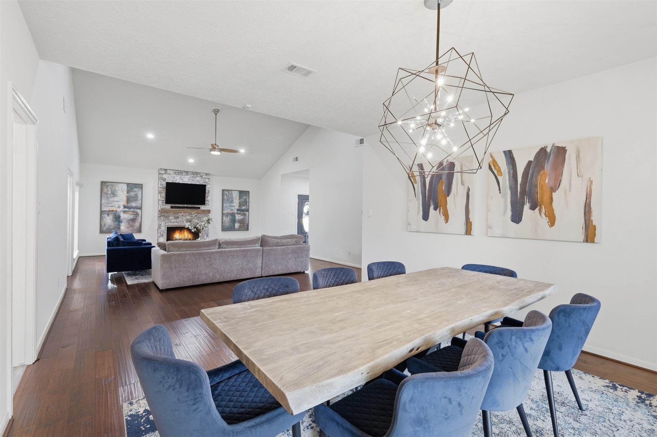 1022 Trapper Hill Drive