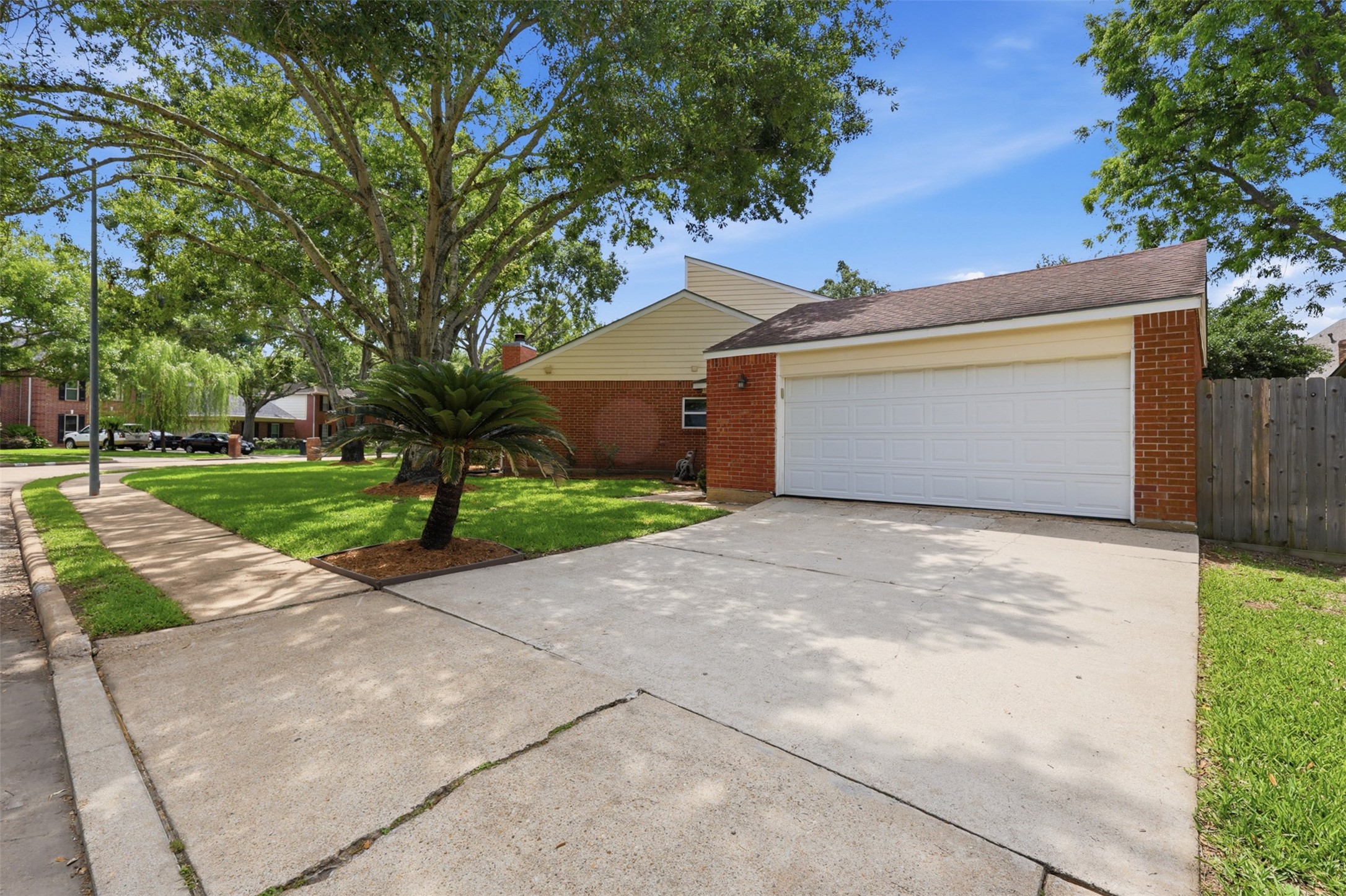 1022 Trapper Hill Drive Property Photo 30