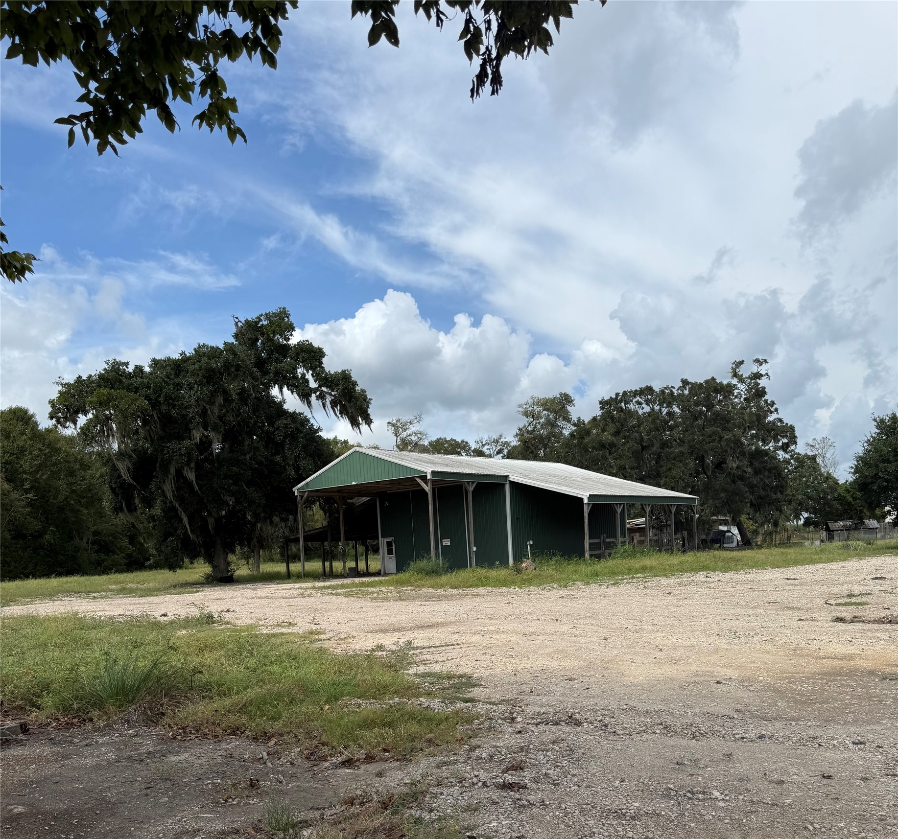 20432 Highway 35 Property Photo 1