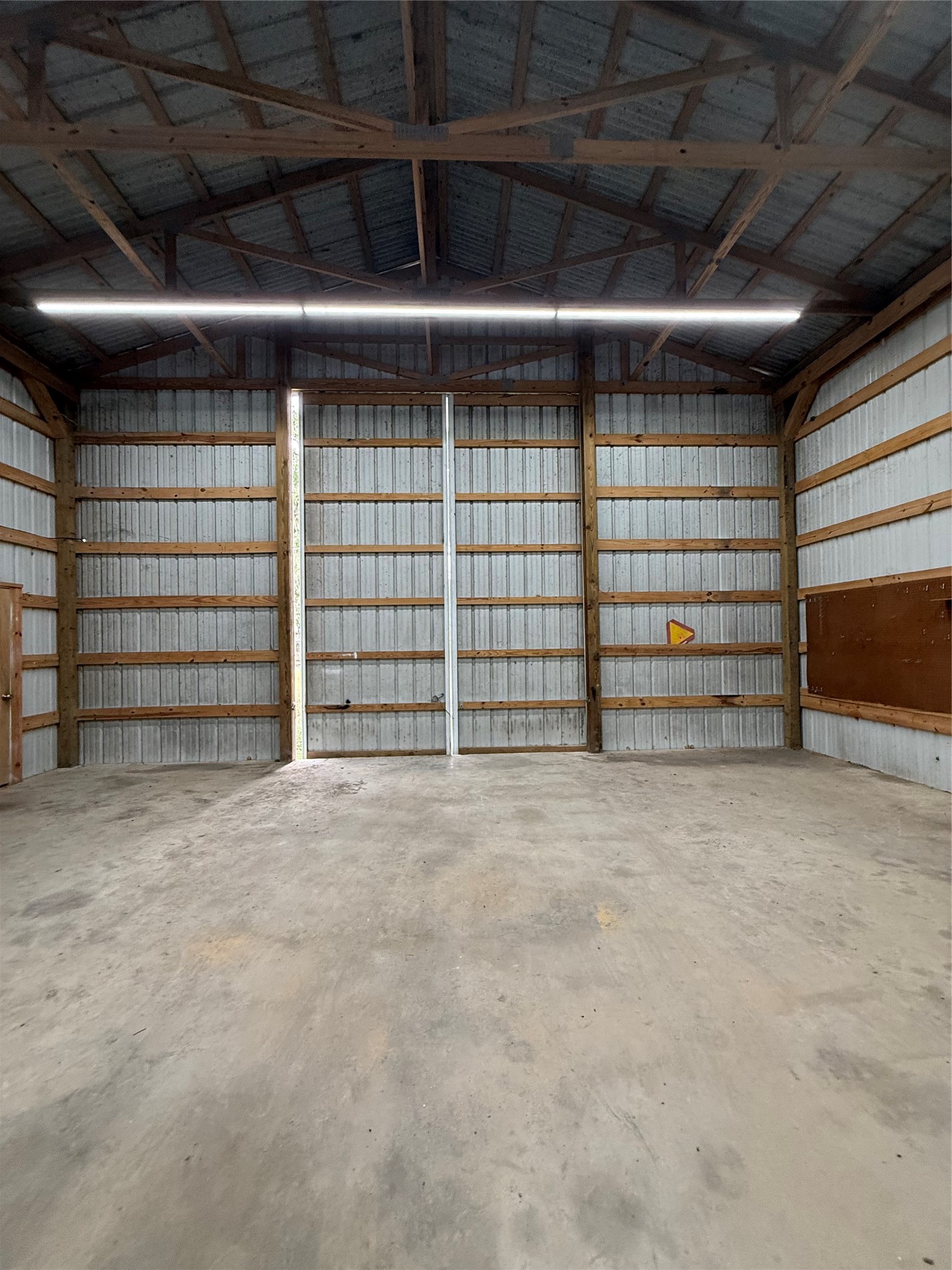 20432 Highway 35 Property Photo 7