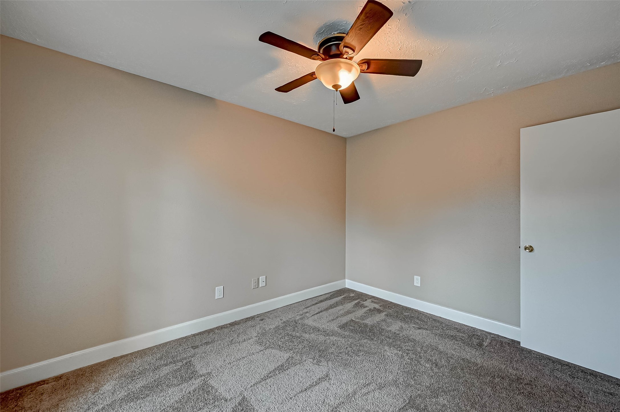 3510 Greenwood Dr Drive Property Photo 27