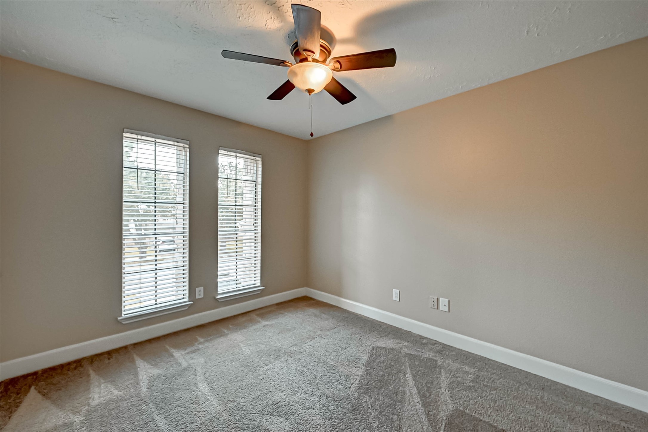 3510 Greenwood Dr Drive Property Photo 28