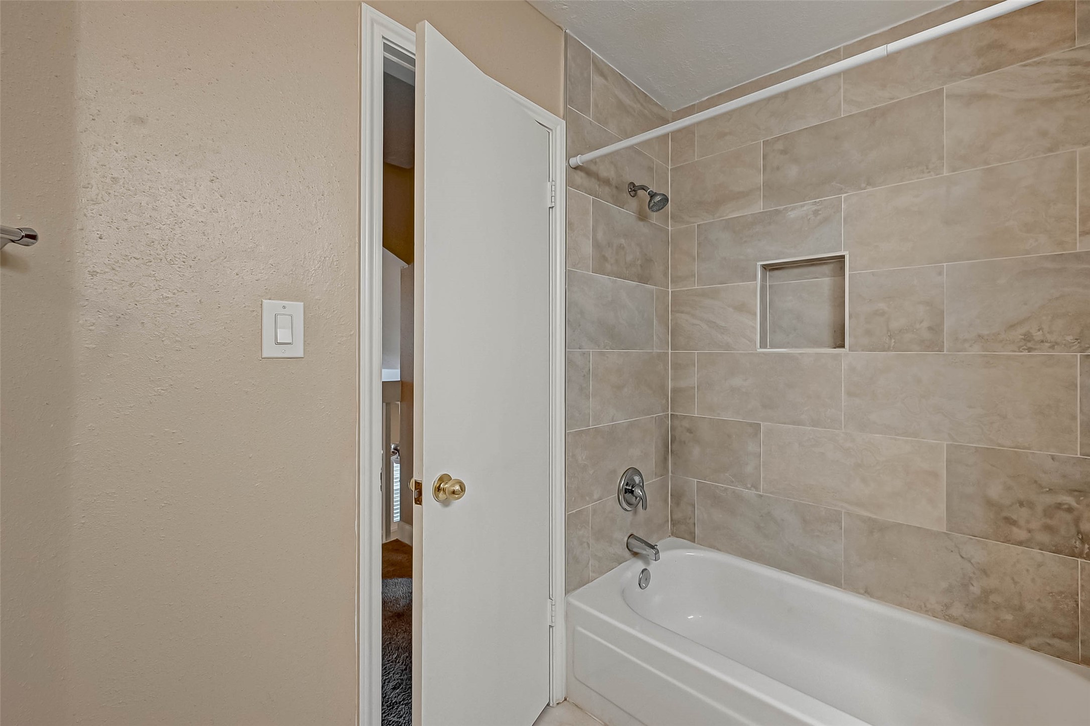 3510 Greenwood Dr Drive Property Photo 30