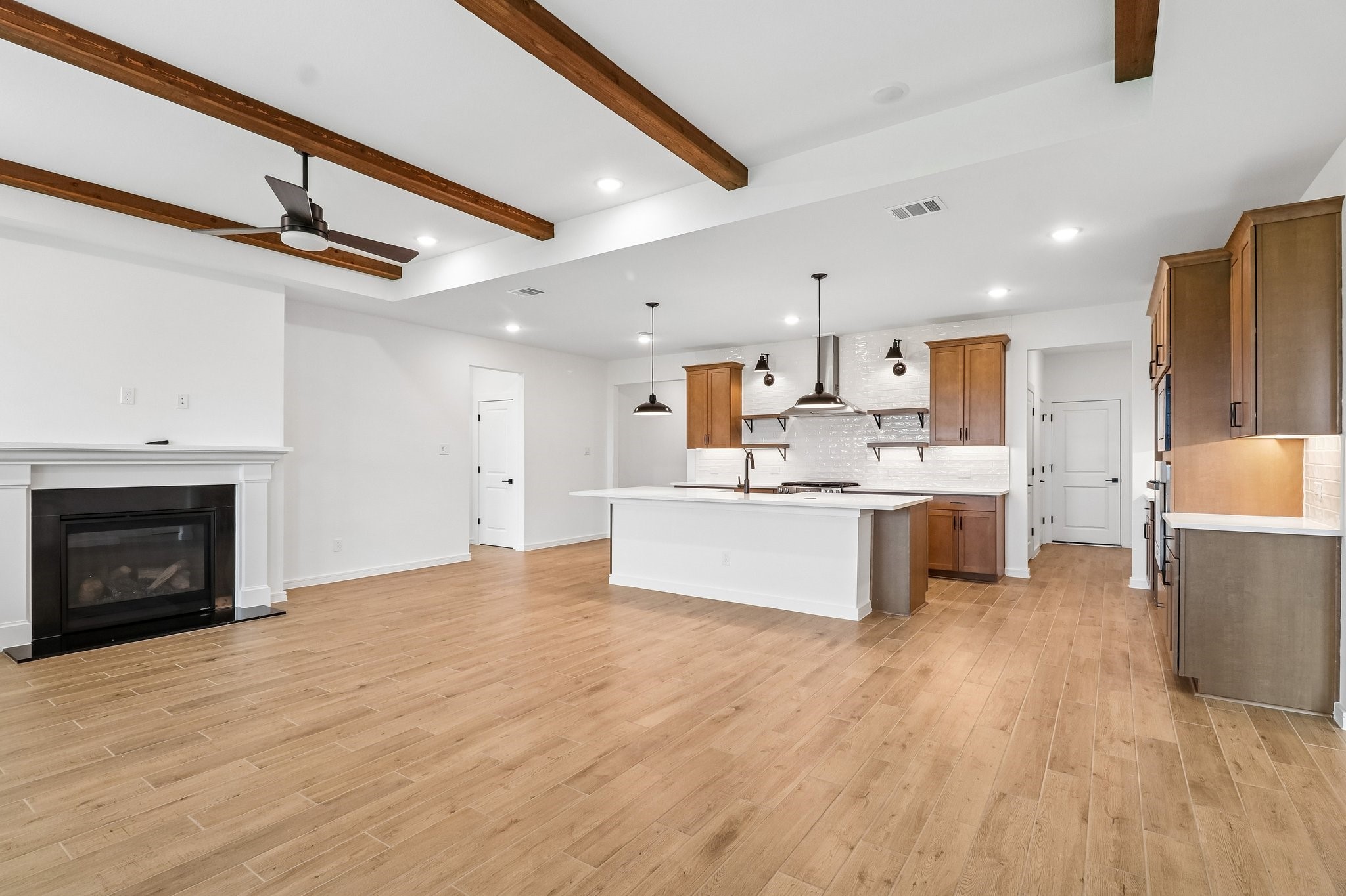11402 Old Fashion Circle Property Photo 9