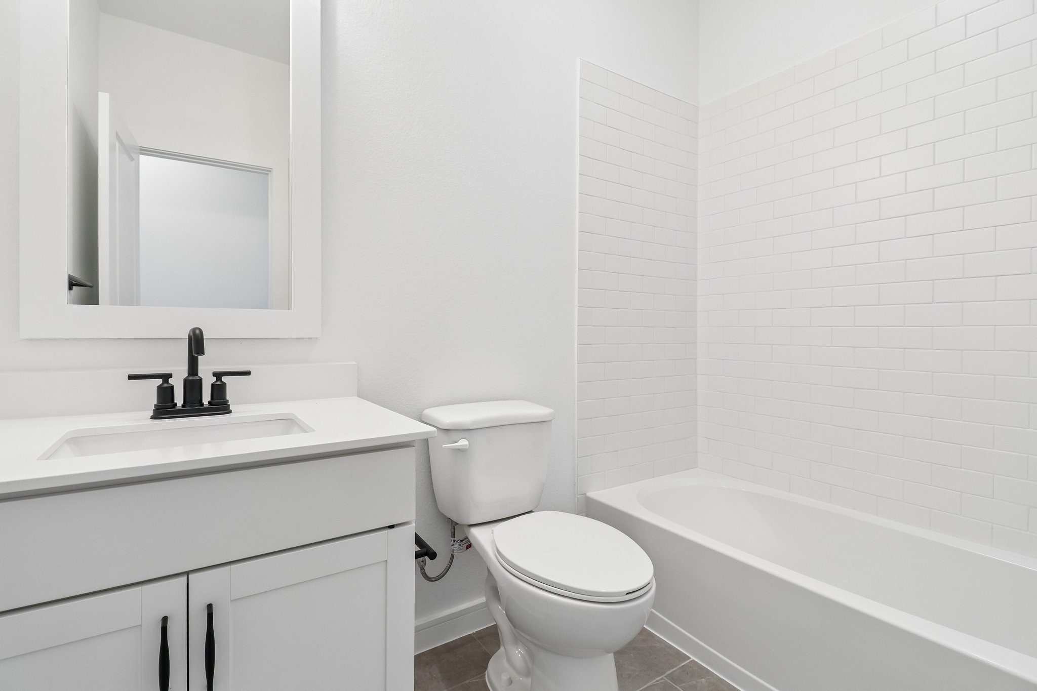 11402 Old Fashion Circle Property Photo 17
