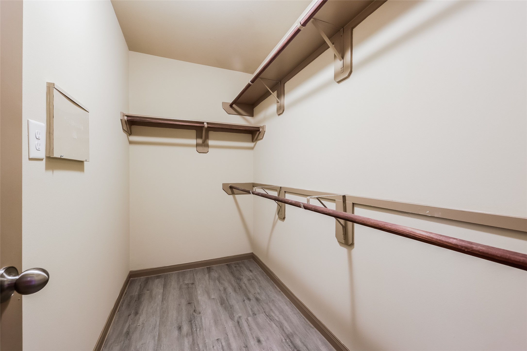 2455 Jonahs Way Property Photo 12