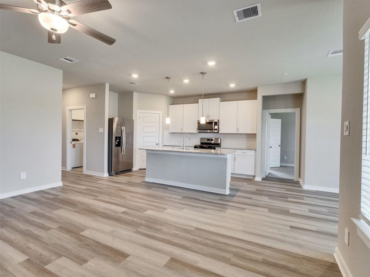 10407 Hermann Trace Property Photo 7