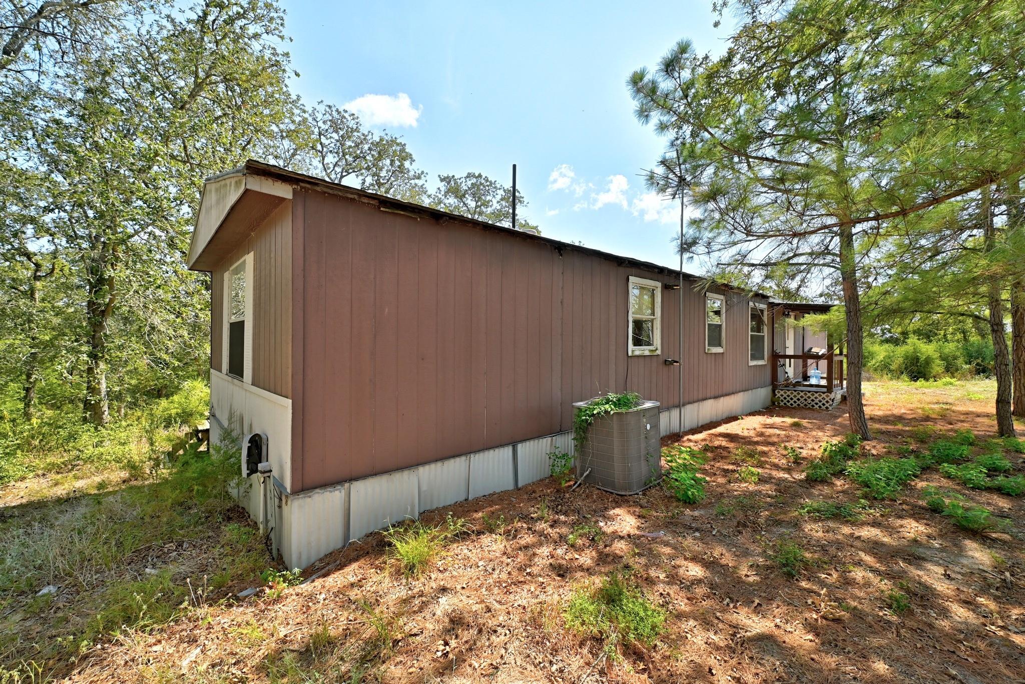 257 Red Rock Ranch Road, Red Rock Tx 78662 Property Photo 13