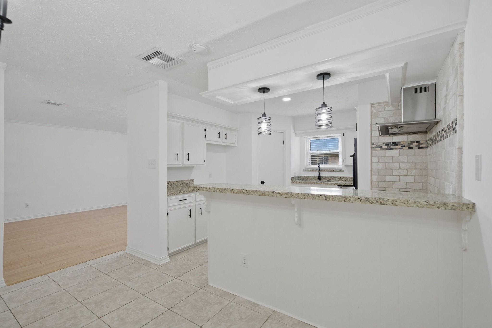 66 T Huxley Lane Property Photo 19