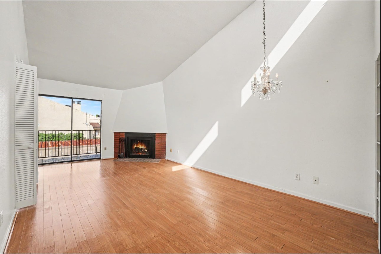 10075 Westpark Drive 37 Property Photo 1