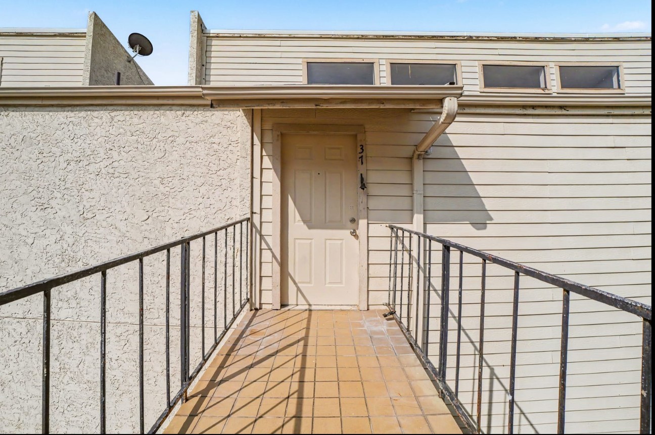 10075 Westpark Drive 37 Property Photo 1
