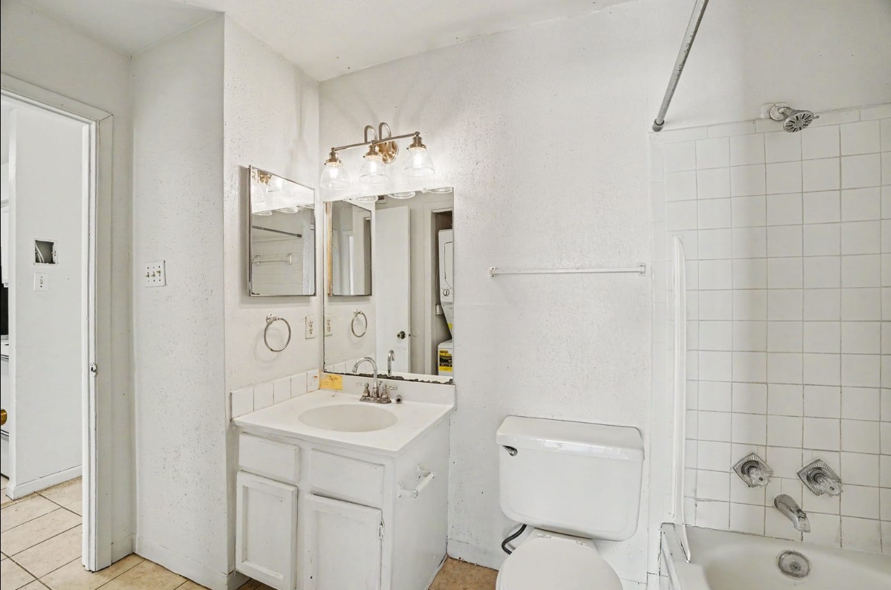 10075 Westpark Drive 37 Property Photo 9