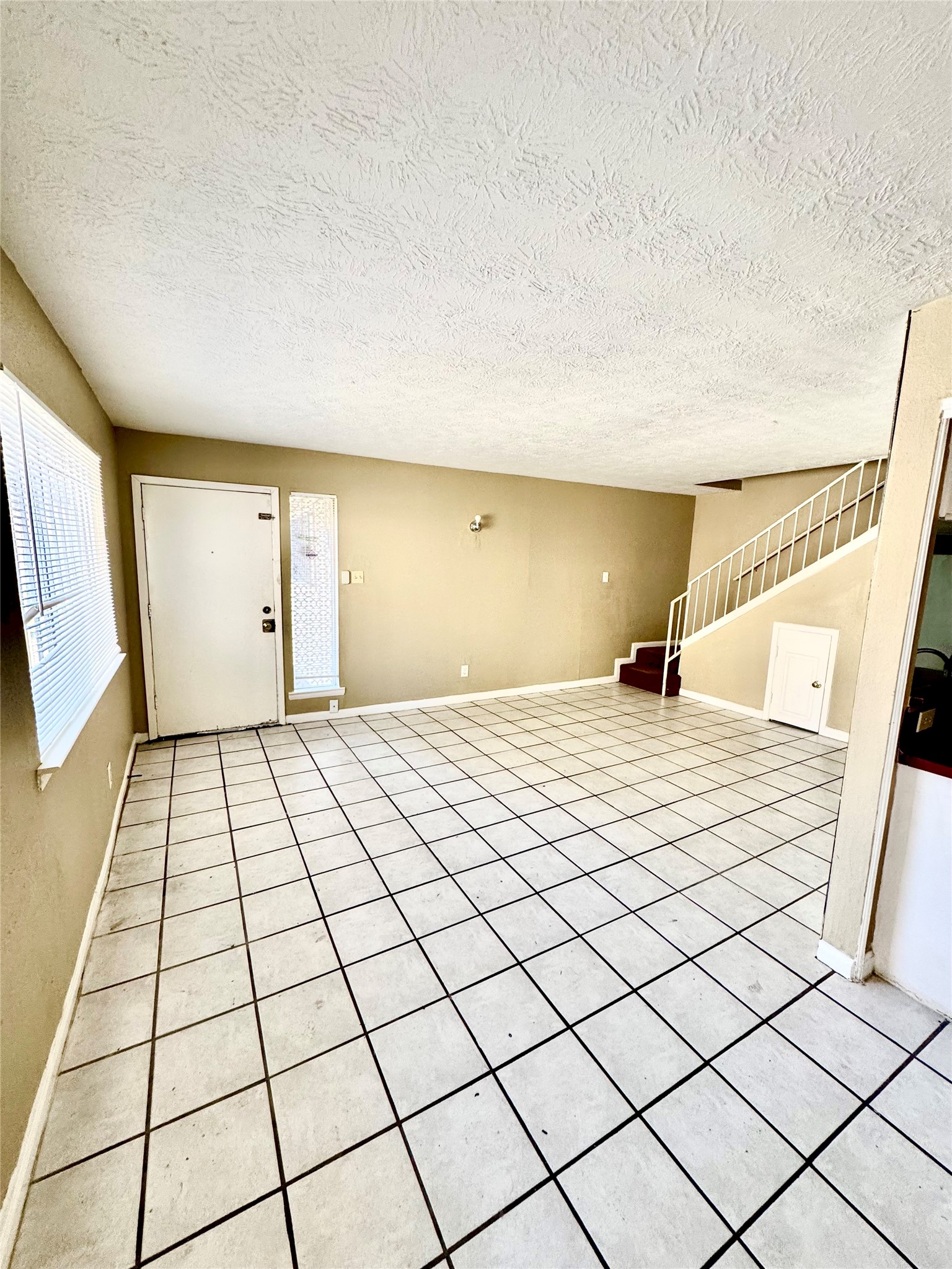 5668 Birchmont Drive 2 Property Photo 3