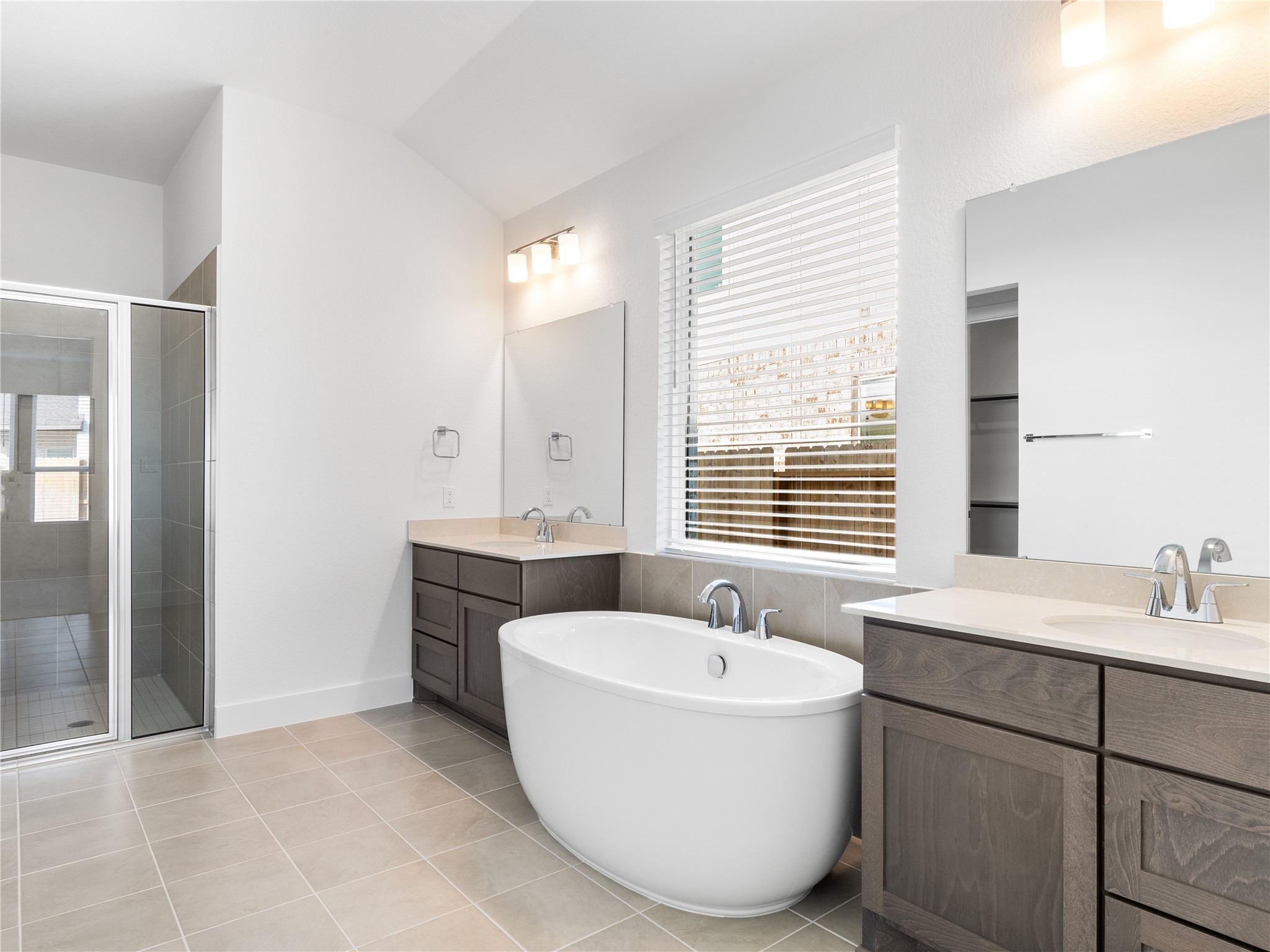 1422 Sunrise View Property Photo 4