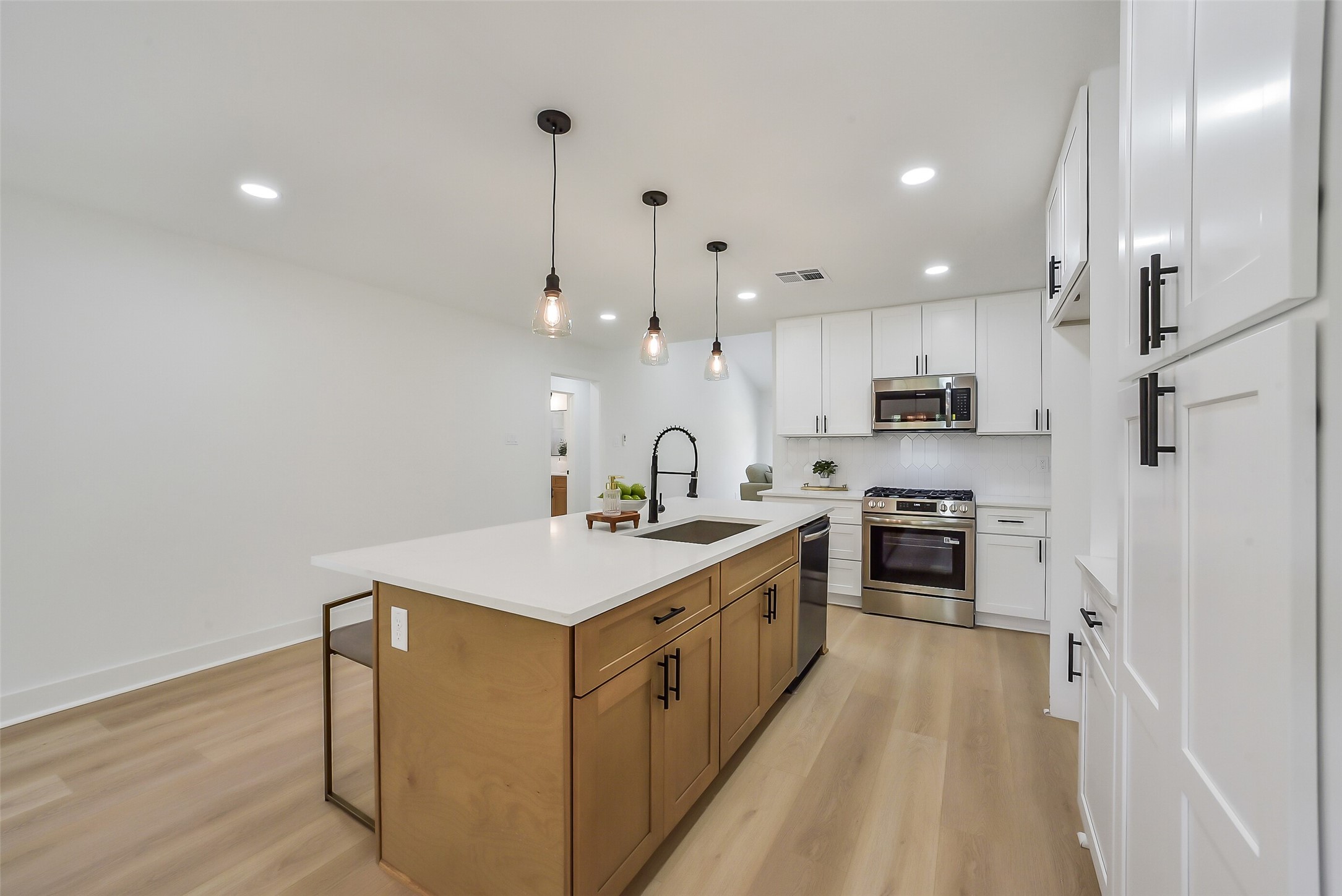 12326 Brandywyne Drive Property Photo 12