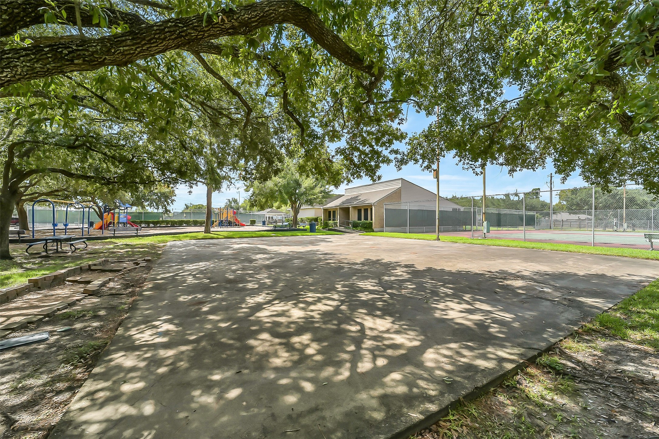 12326 Brandywyne Drive Property Photo 32